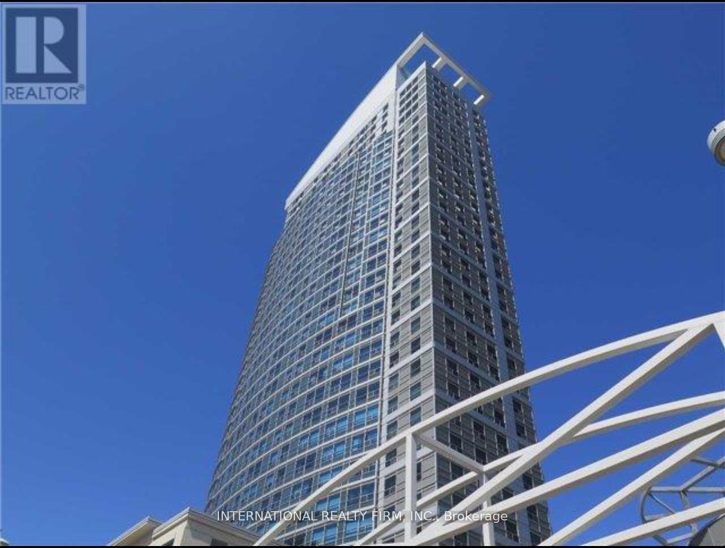 36 Lee Centre Drive 3015 #3015, Toronto — Condo for lease, photo 1