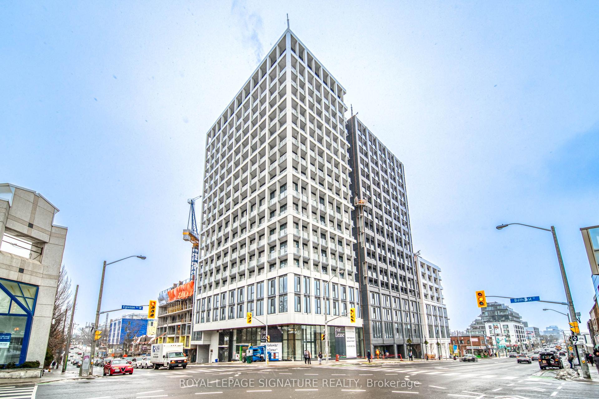 2020 Bathurst Street 807 #807, Toronto — Condo for lease, photo 1