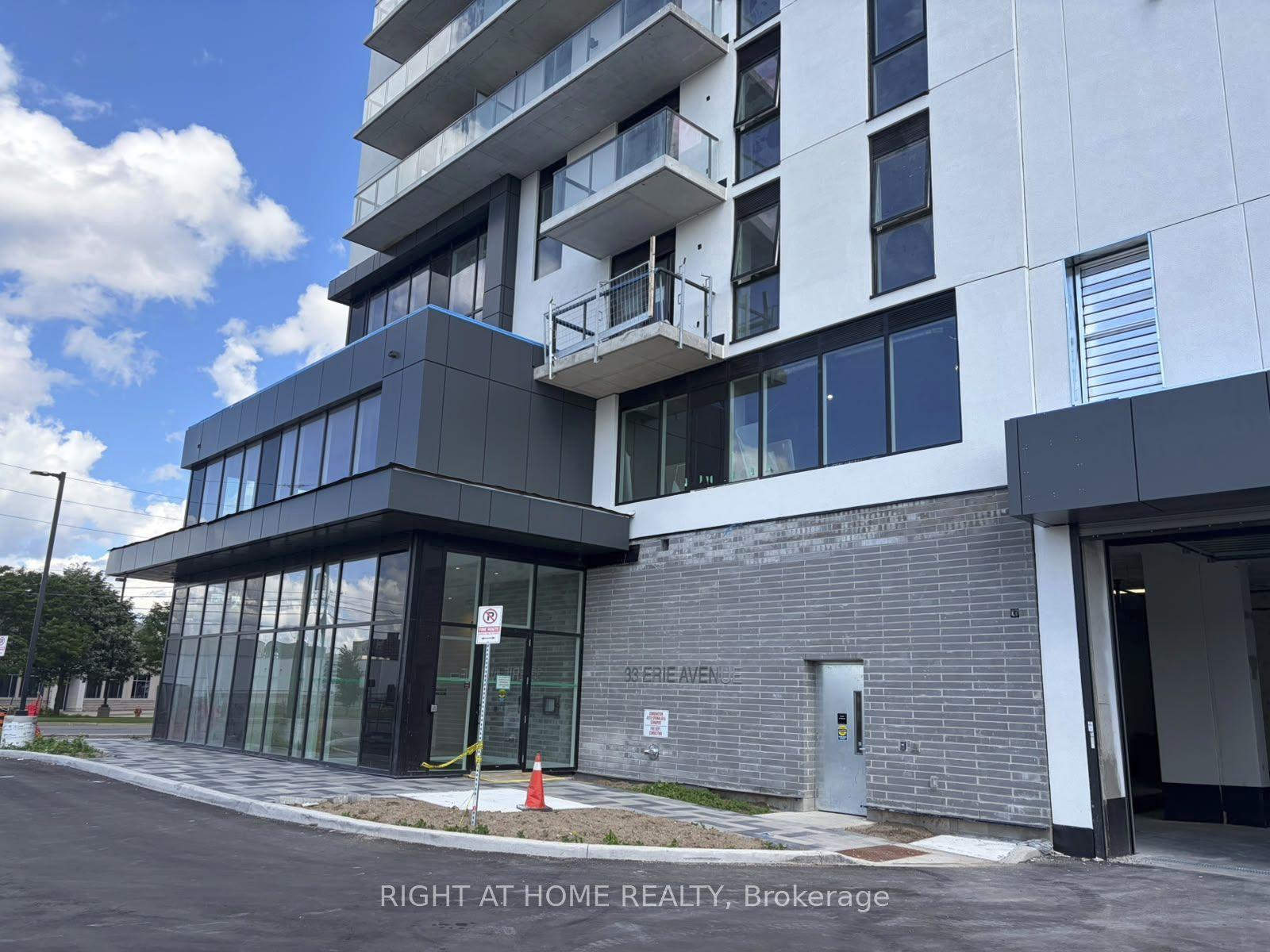 33 Erie Avenue 1402 #1402, Brantford — Condo for lease, photo 1