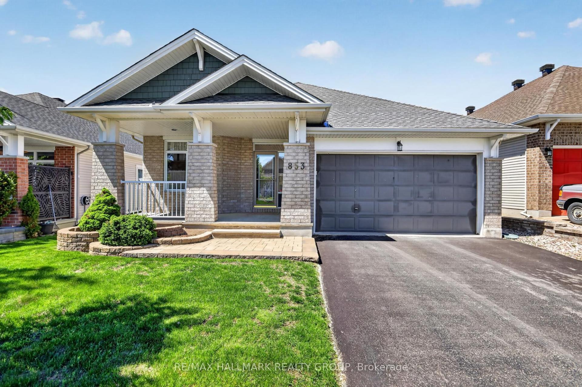 853 Swallowtail Crescent — photo 1