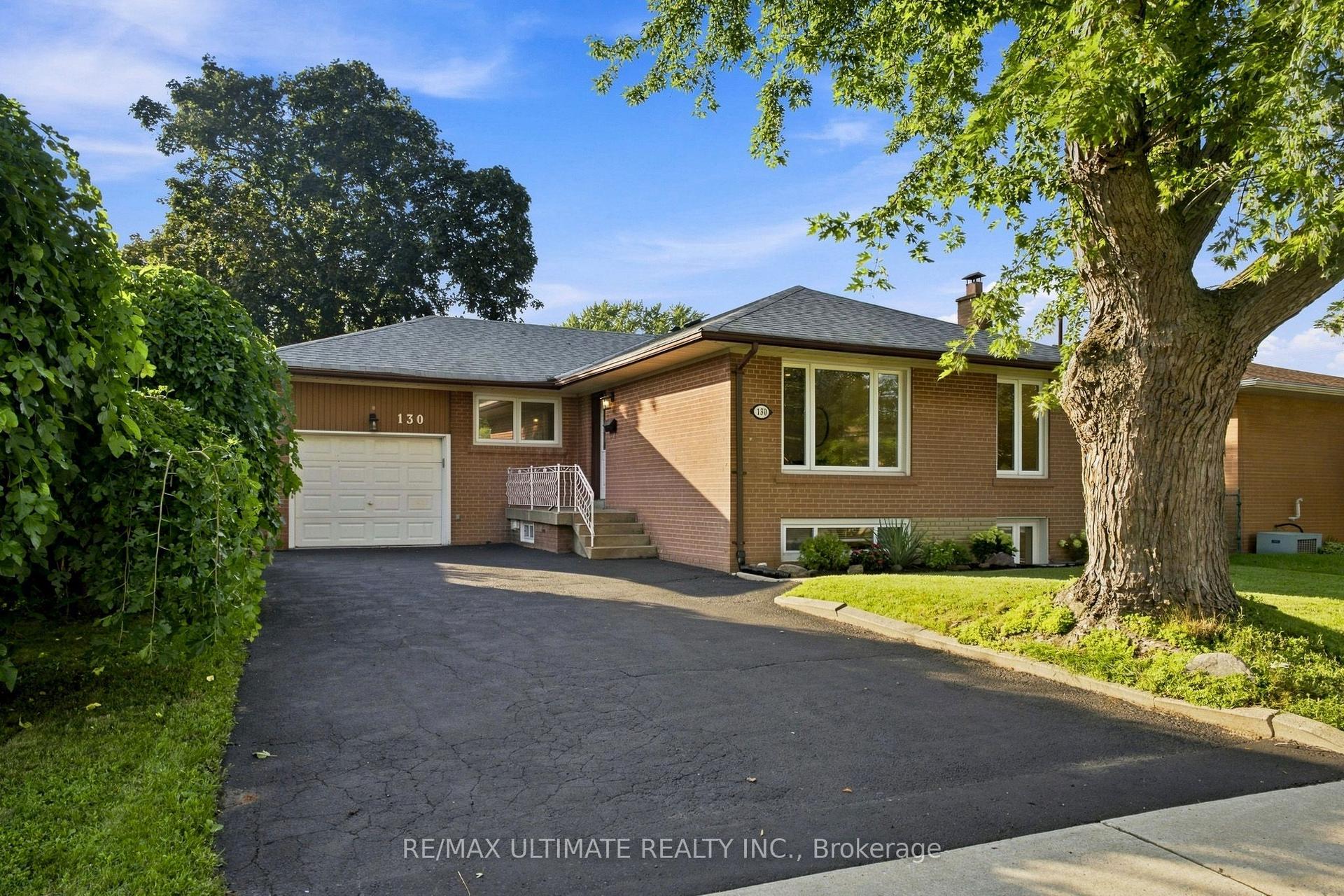 130 Thistle Down Boulevard, Toronto — Detached for sale, photo 1