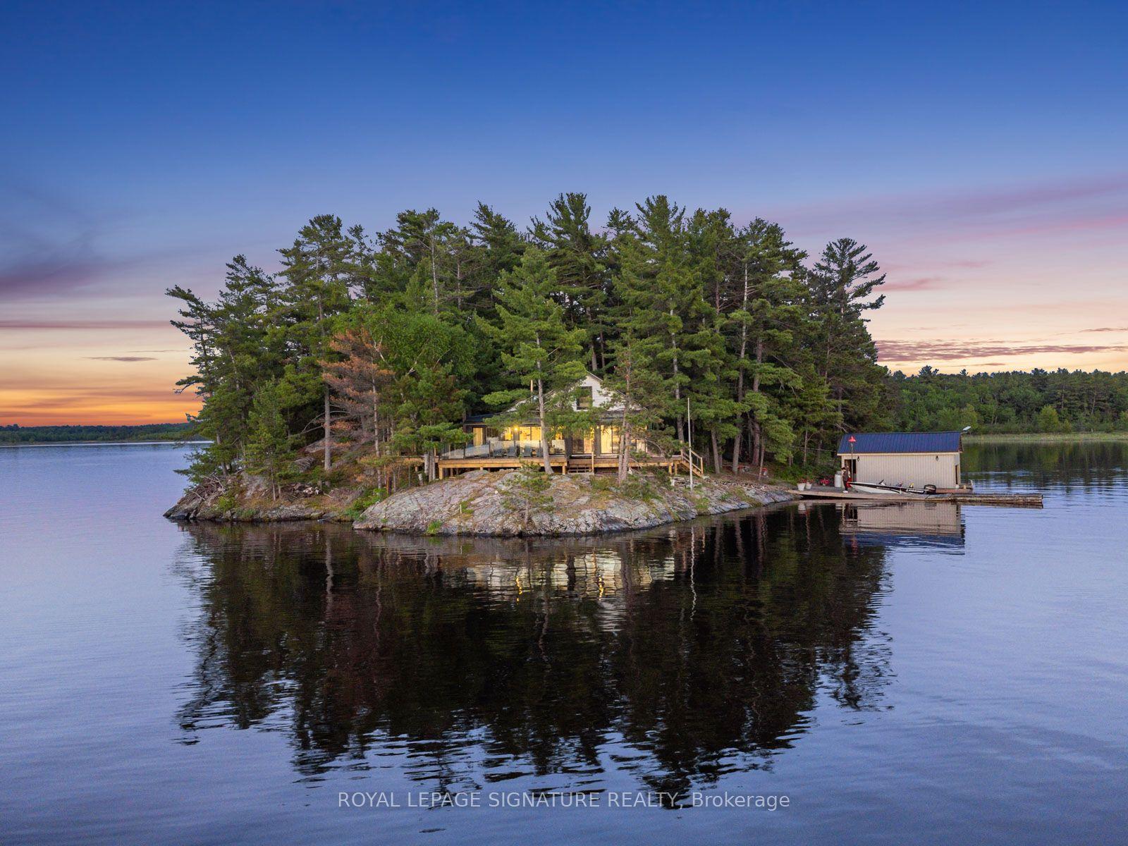 2 Dad's Rest Island, Nipissing — Detached for sale, photo 1