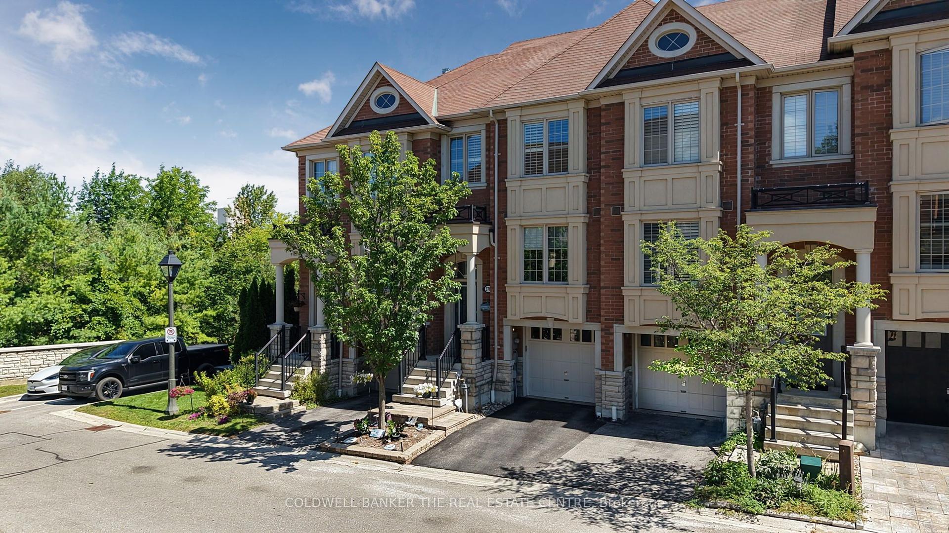 370 Doak Lane, Newmarket — Townhouse for sale, photo 1