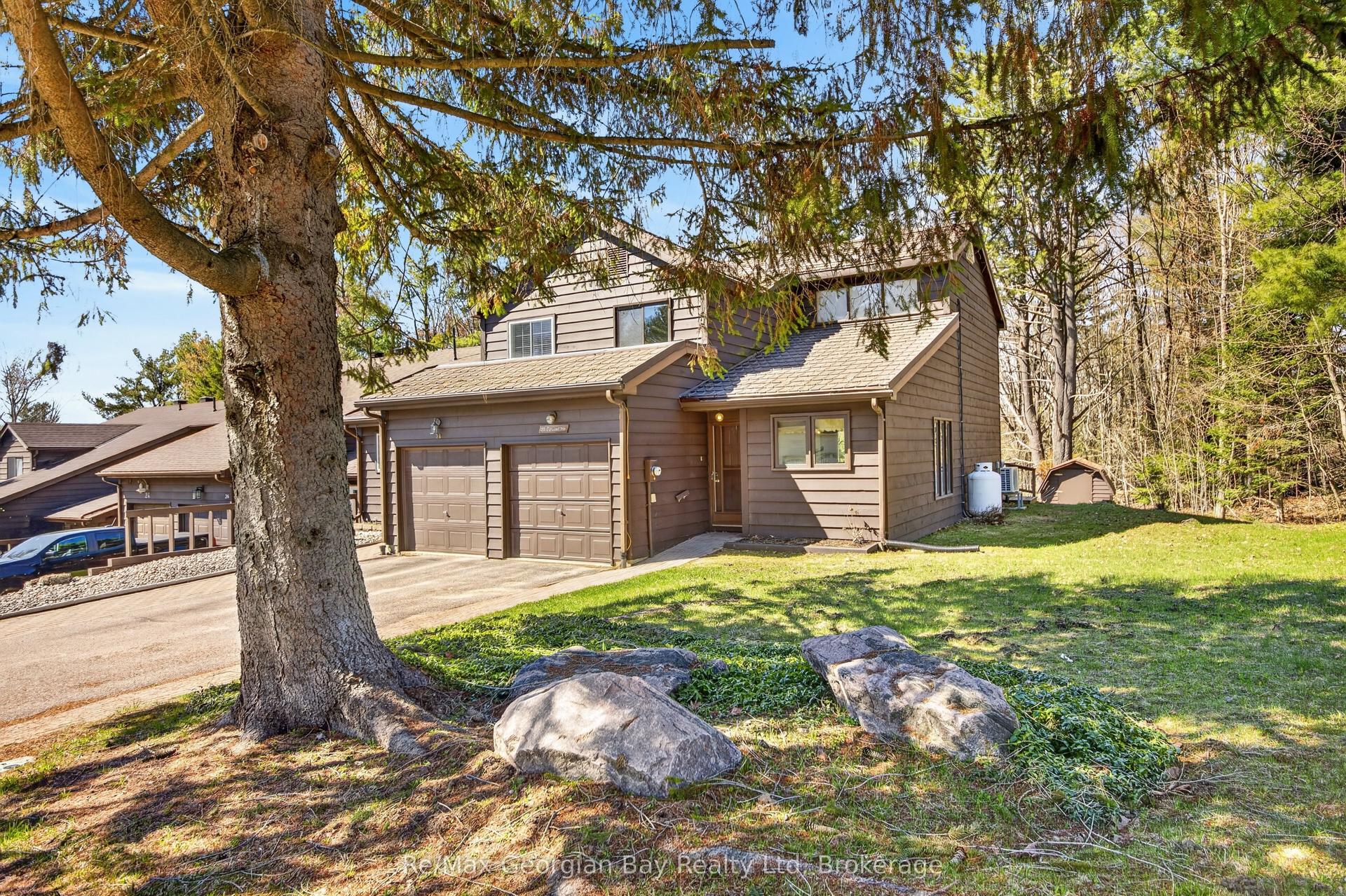 30 OAKWOOD Heights — photo 1