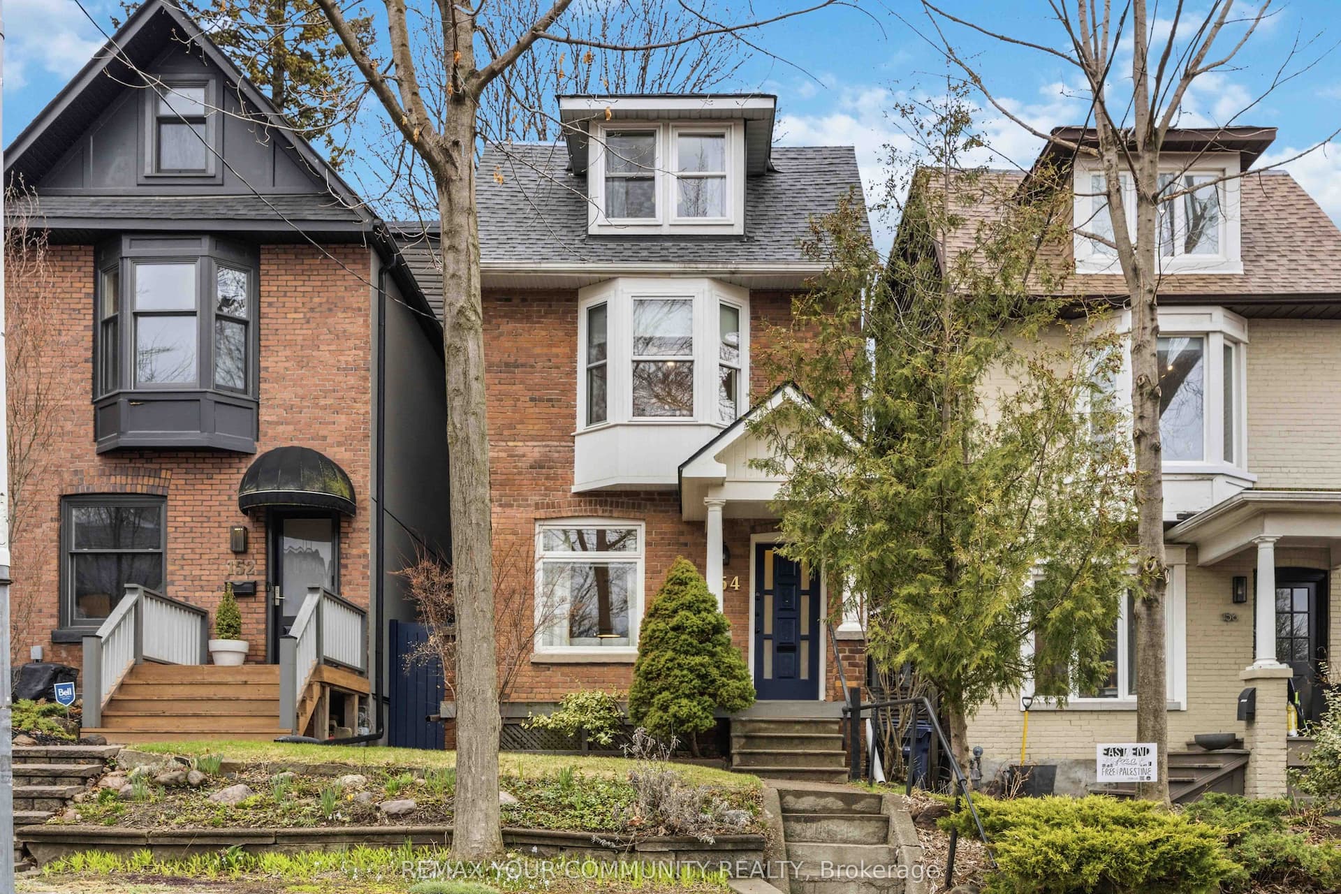 154 Riverdale Avenue — photo 1