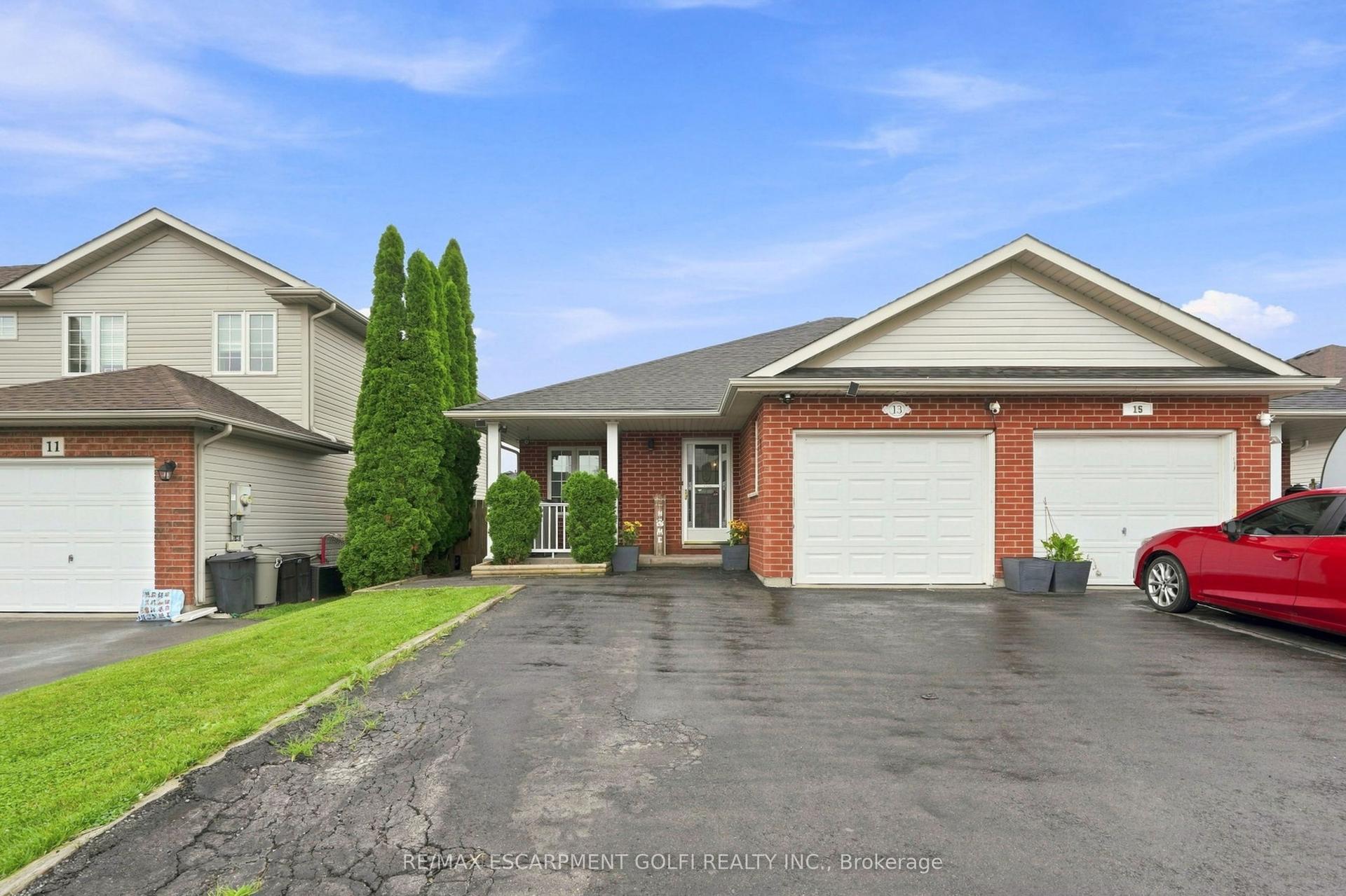 13 Golden Acres Drive, West Lincoln — Semi-Detached for sale, photo 1