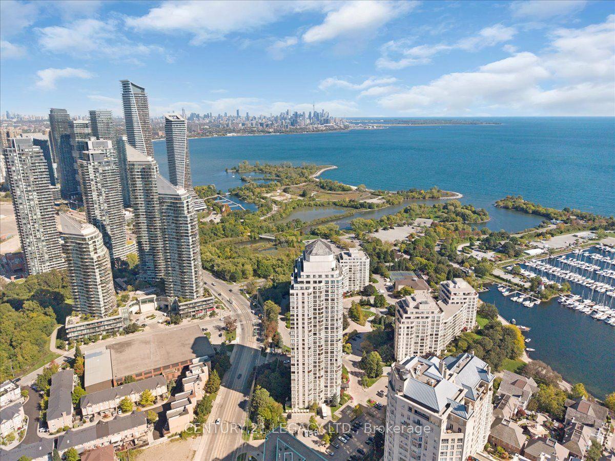 2269 Lake shore Boulevard W 1207 #1207 — photo 1