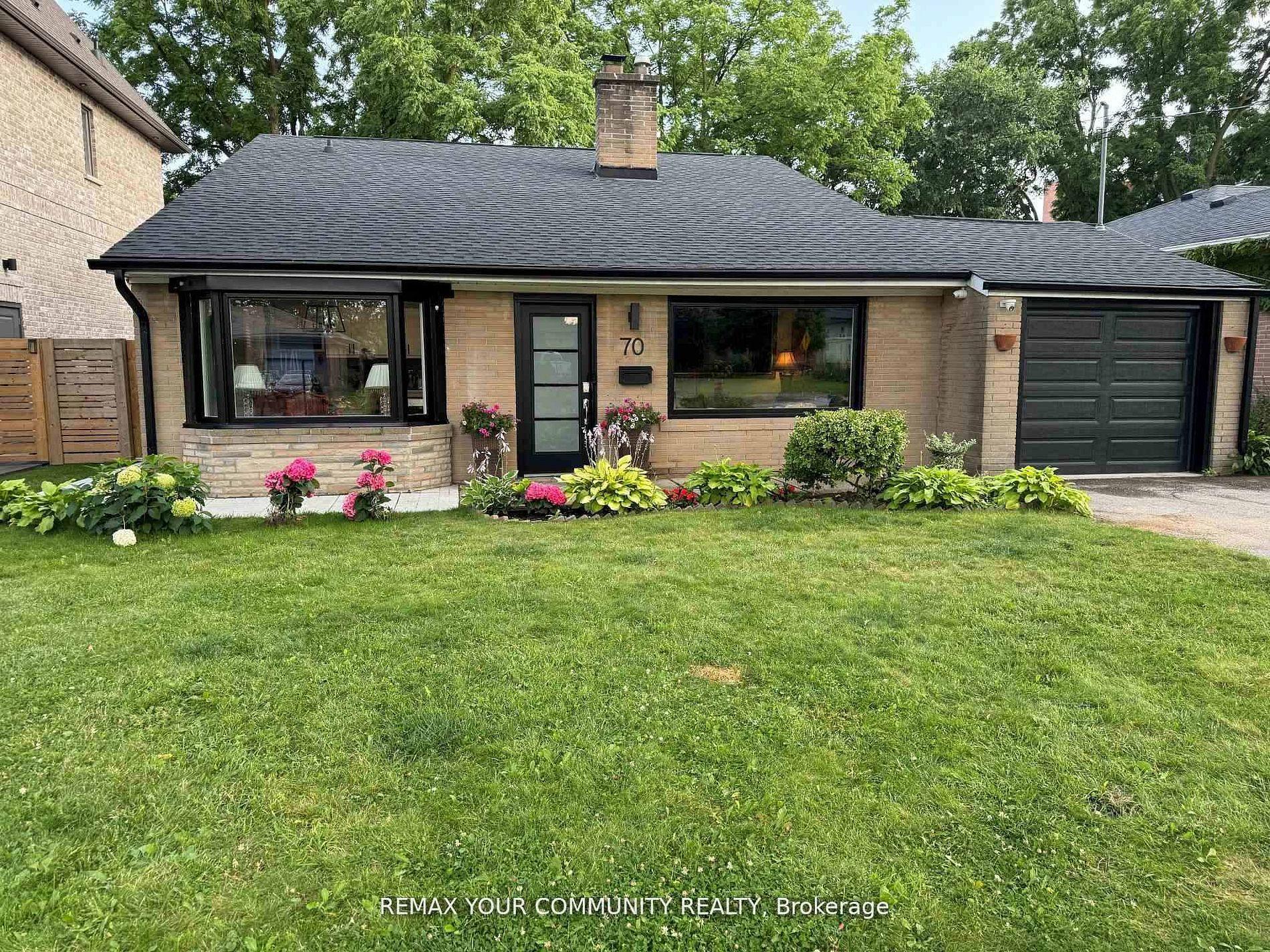 70 Bedford Park Avenue 2 #2, Richmond Hill — Detached for lease, photo 1