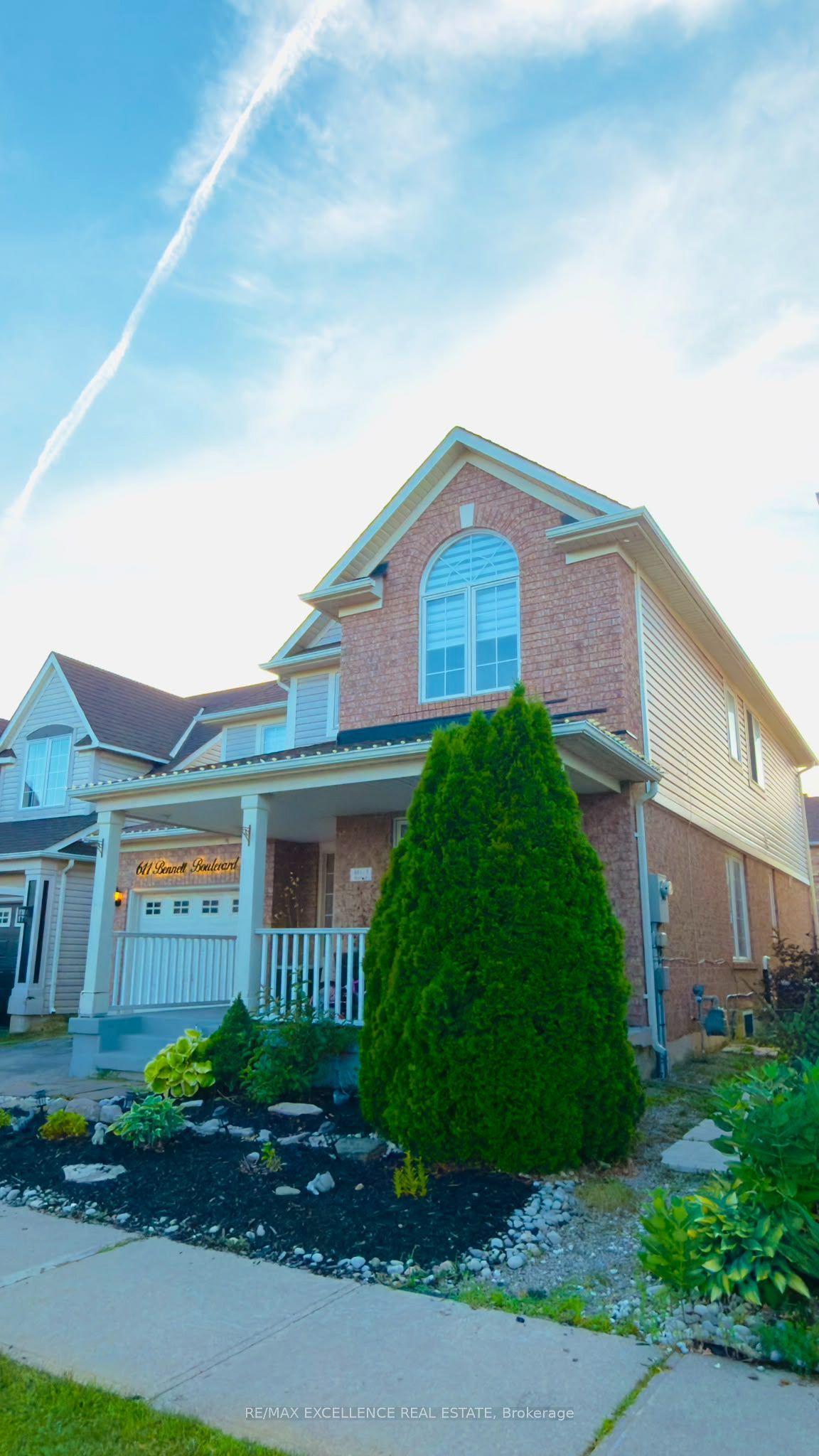 611 Bennett Boulevard, Milton — Detached for lease, photo 1