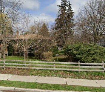 372 Parkview Avenue — photo 1