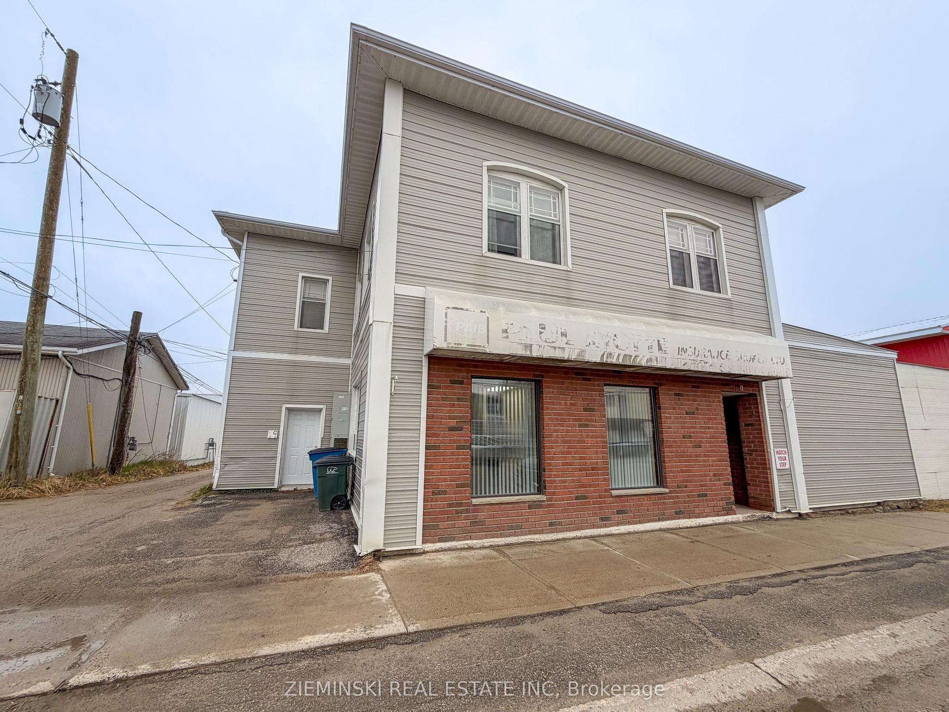 110-112 Third Street W — photo 1