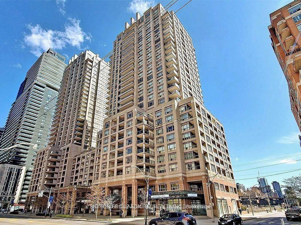 909 Bay Street 905 #905 — photo 1
