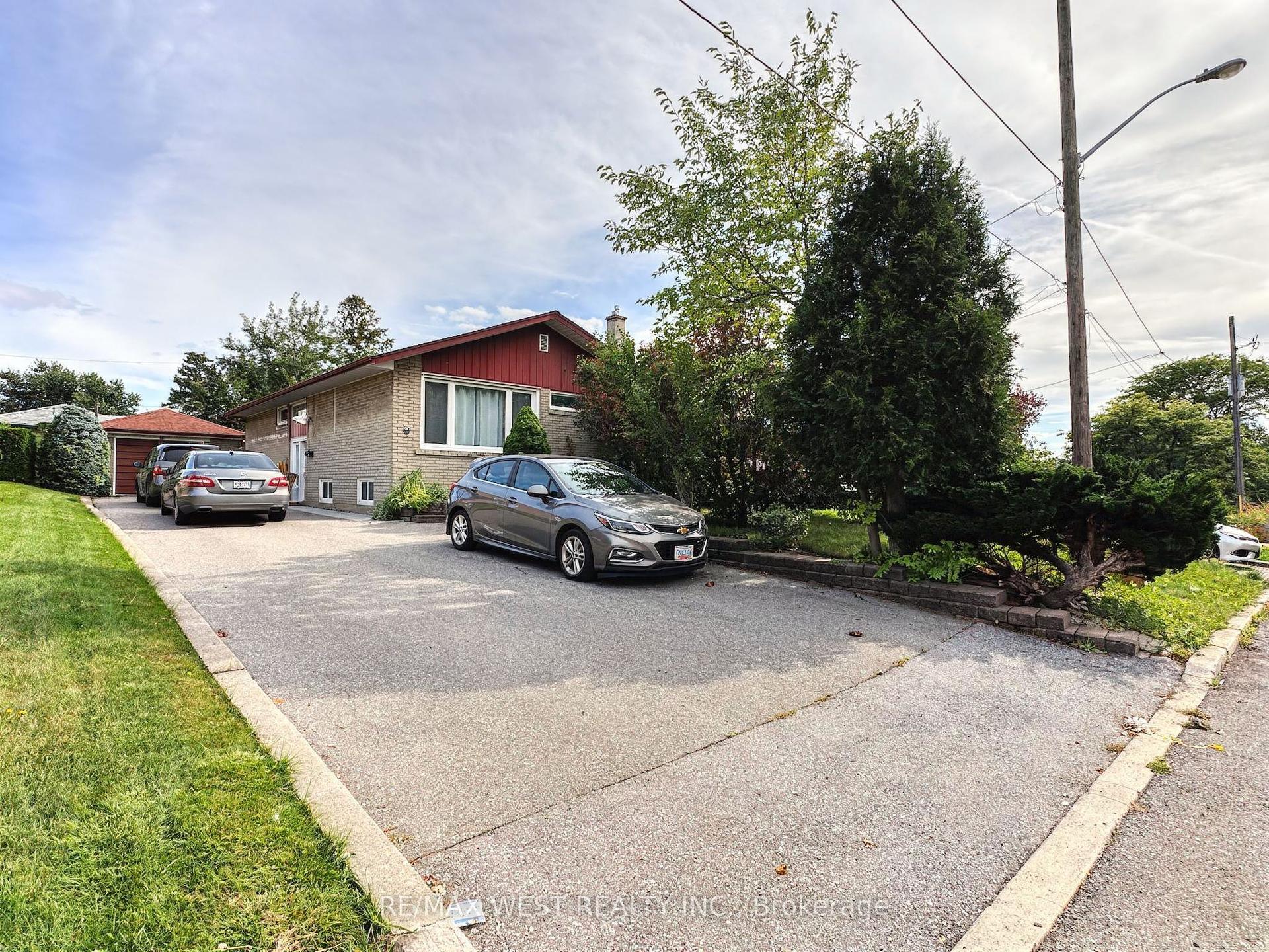 31 Valencia Crescent Lower Level #Lower Level, Toronto — Detached for lease, photo 1