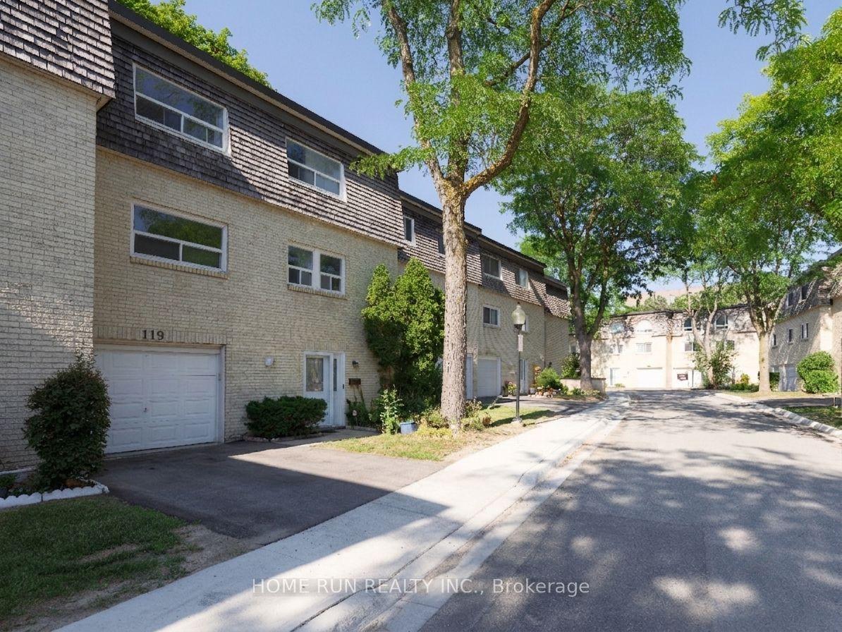 119 Courville Coachway Way, Toronto — Condo Town for sale, photo 1