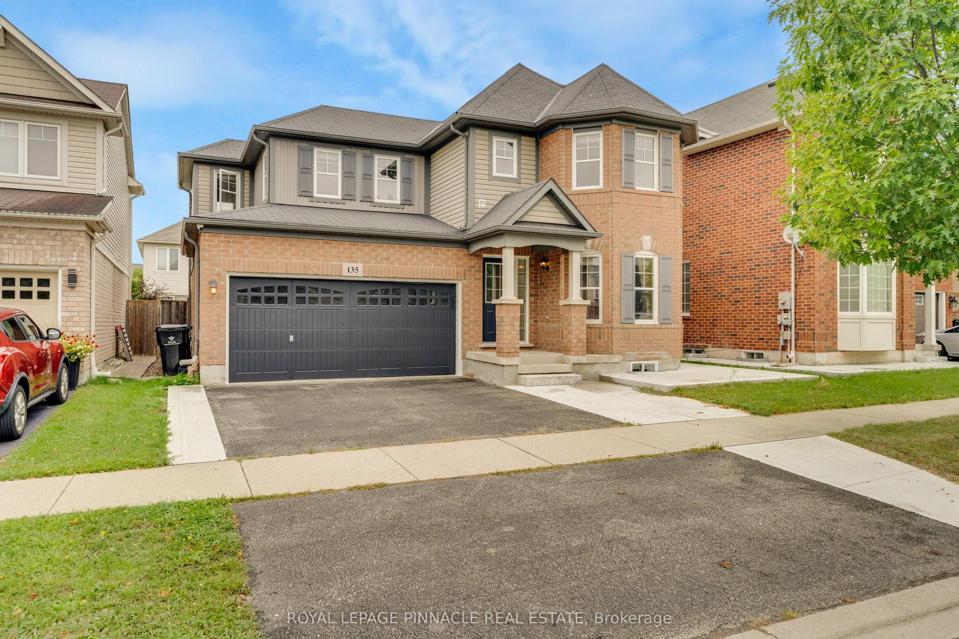 135 Baldwin Drive, Cambridge — Detached for lease, photo 1