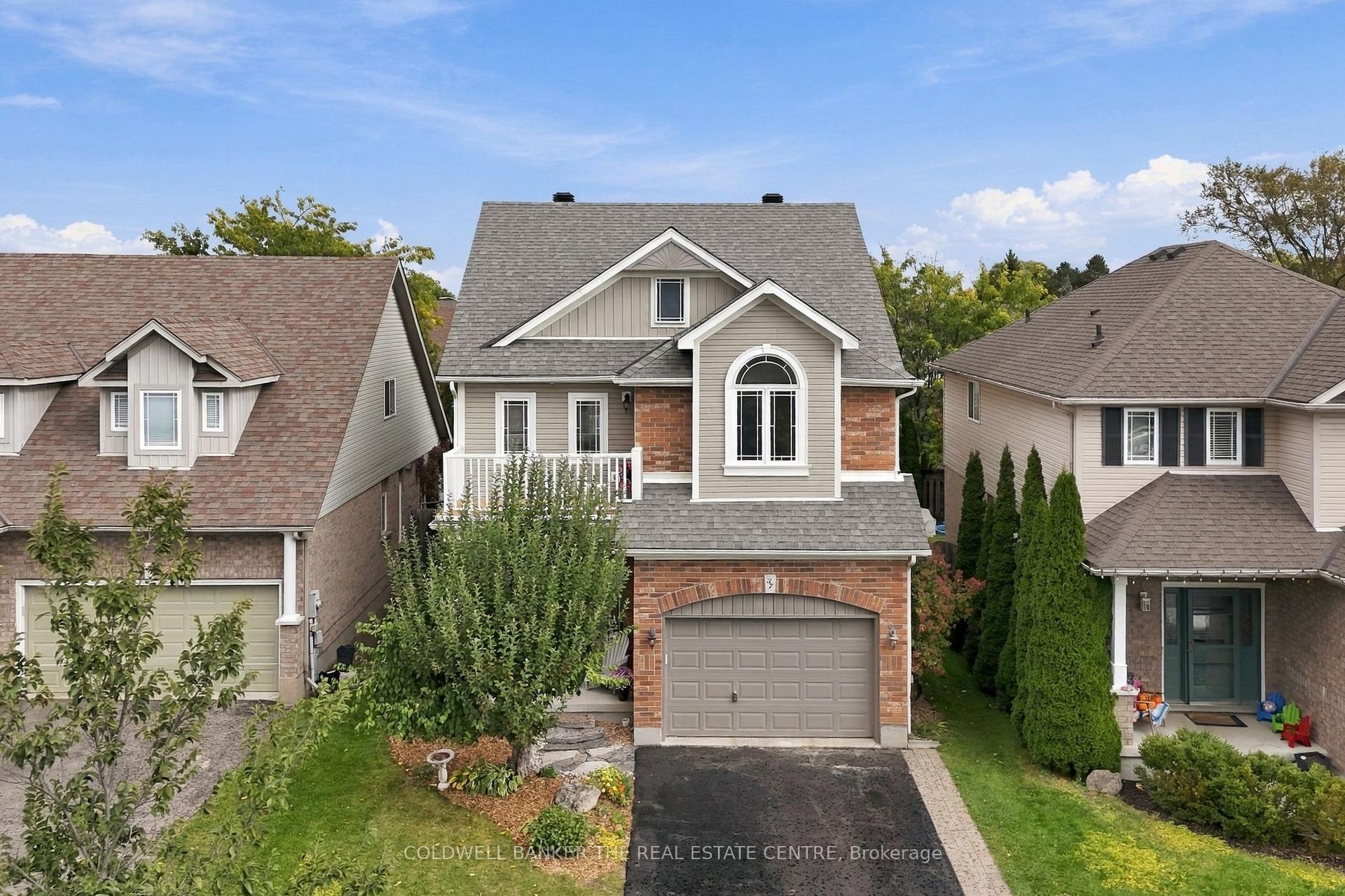 37 Stoneham Street, New Tecumseth — Detached for sale, photo 1