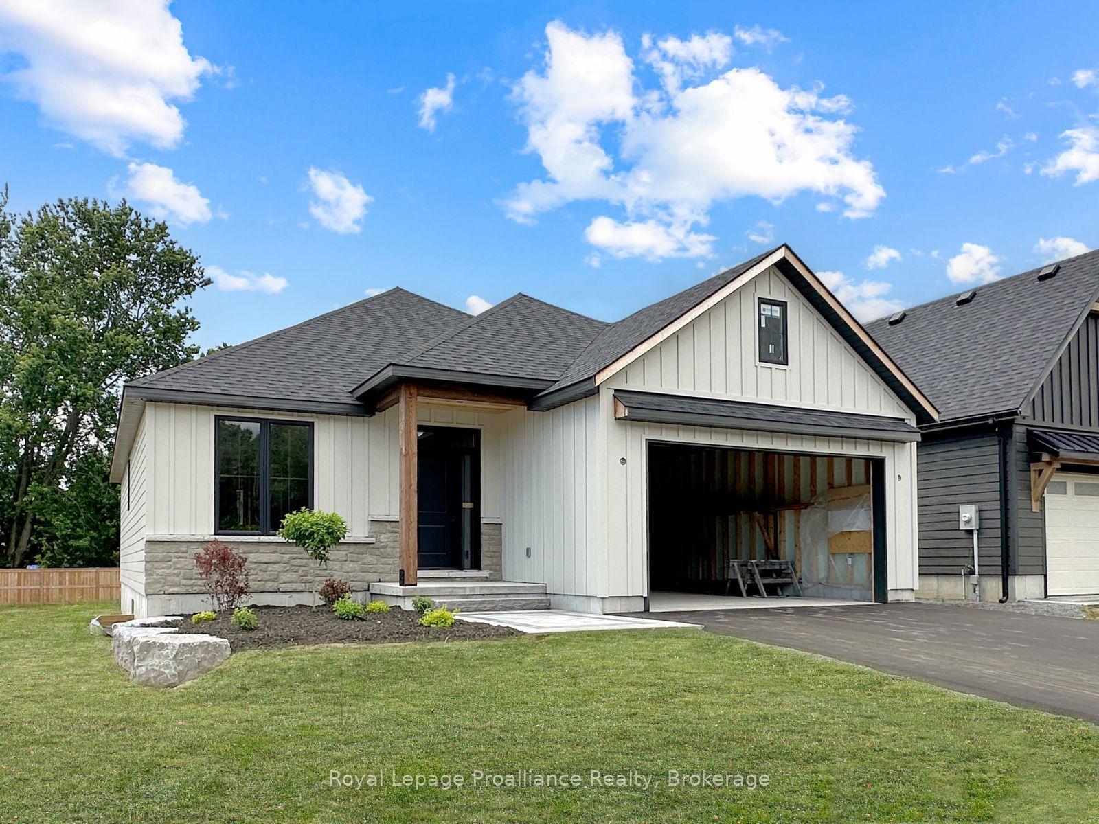 33 Deerview Drive, Quinte West — Detached for sale, photo 1