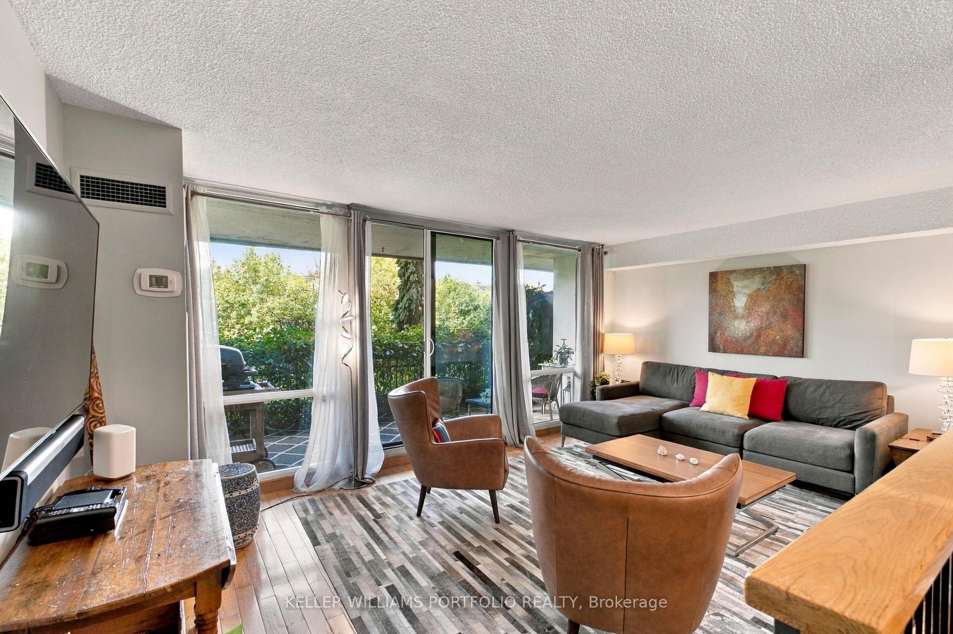 260 Scarlett Road 101 #101, Toronto — Condo for sale, photo 1