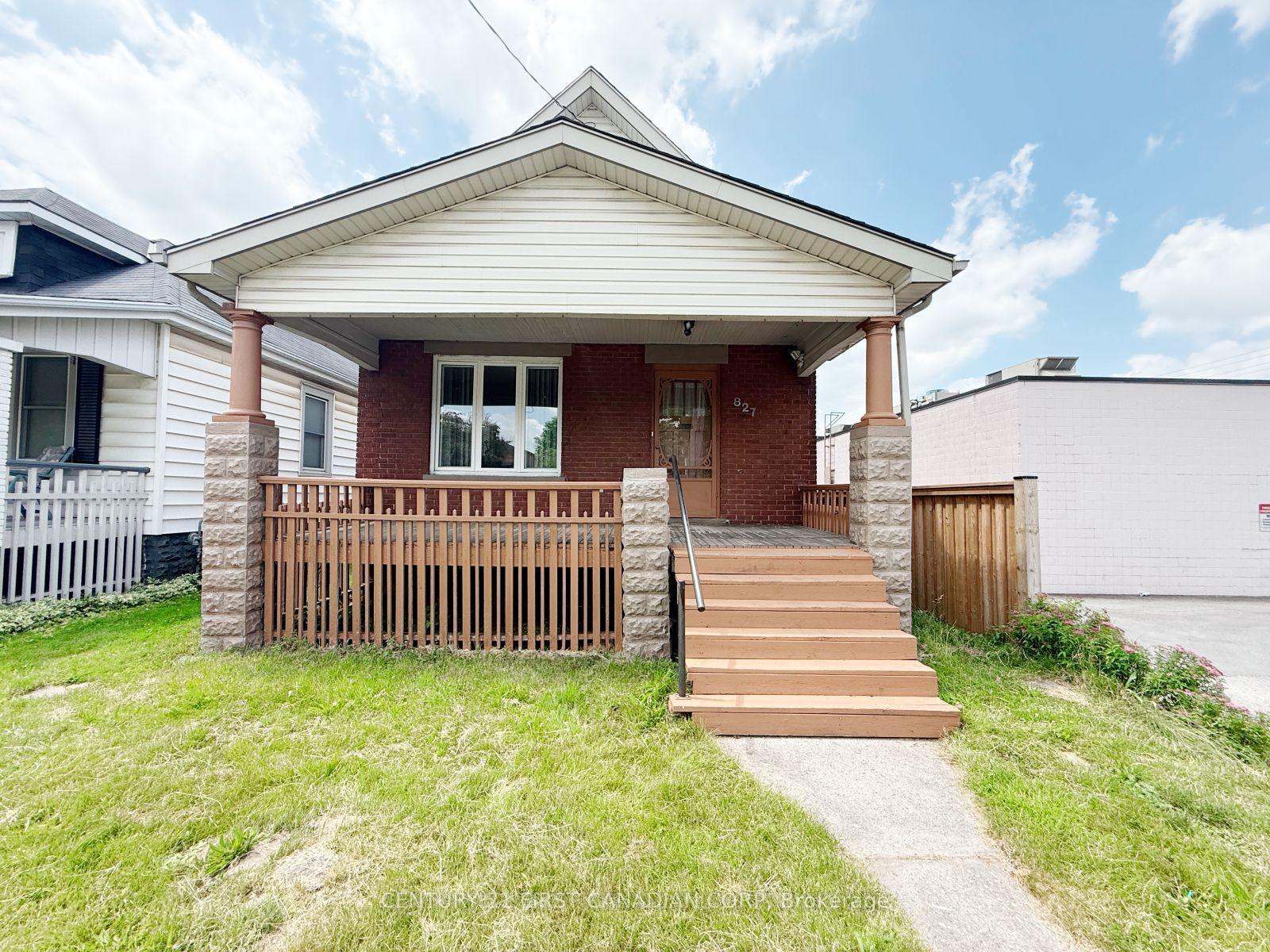 827 Quebec Street, London East — Detached for sale, photo 1