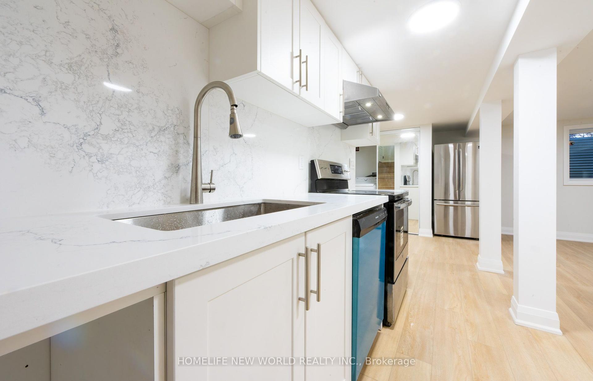 1 CLYDESDALE Drive BSMT #BSMT, Toronto — Semi-Detached for lease, photo 1