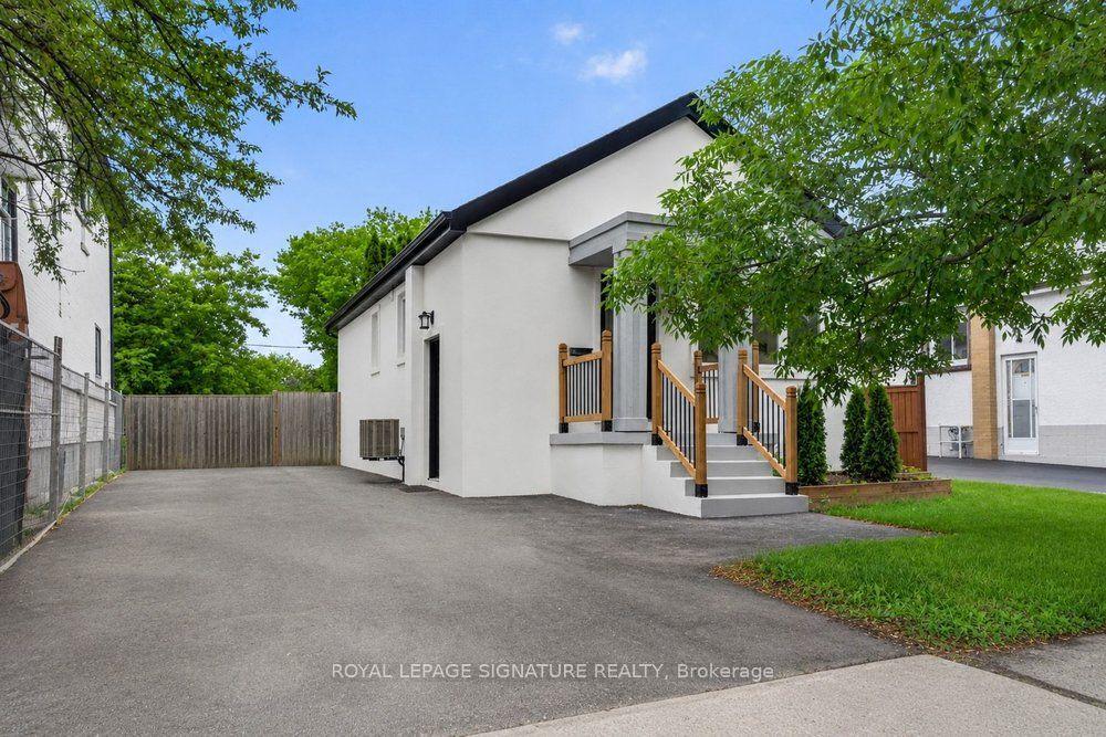 297 Kennedy Road — photo 1