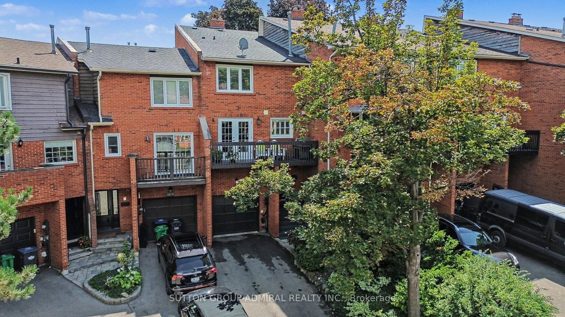 1230 Cornerbrook Place, Mississauga — Townhouse for sale, photo 1