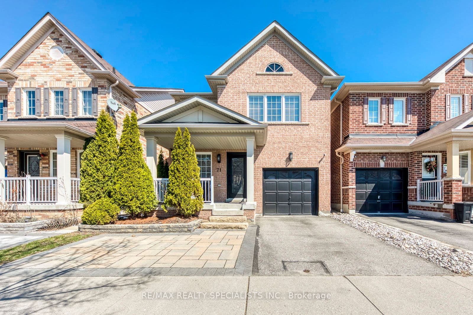 71 Summerside Avenue — photo 1