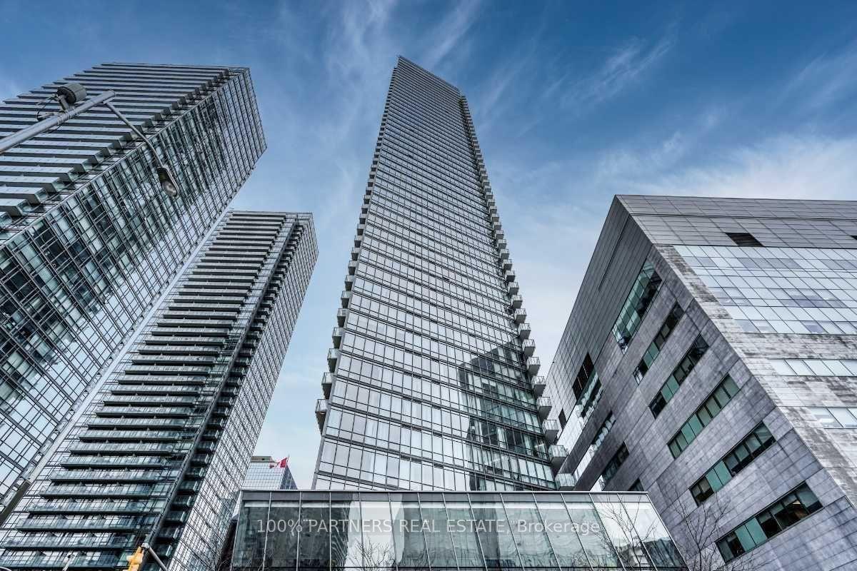 832 Bay Street 2009 #2009, Toronto — Condo for lease, photo 1