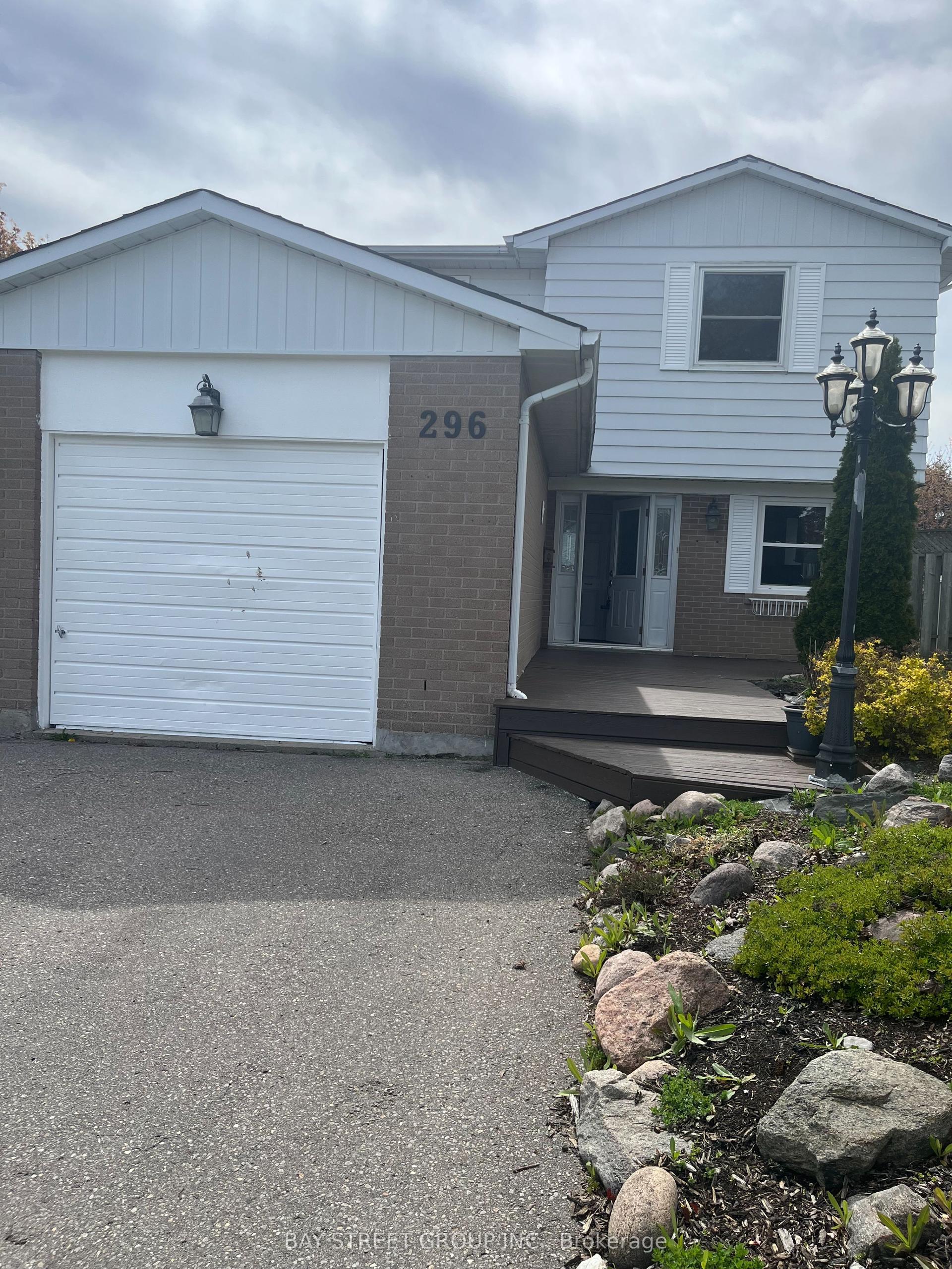 296 Killdeer Street E — photo 1