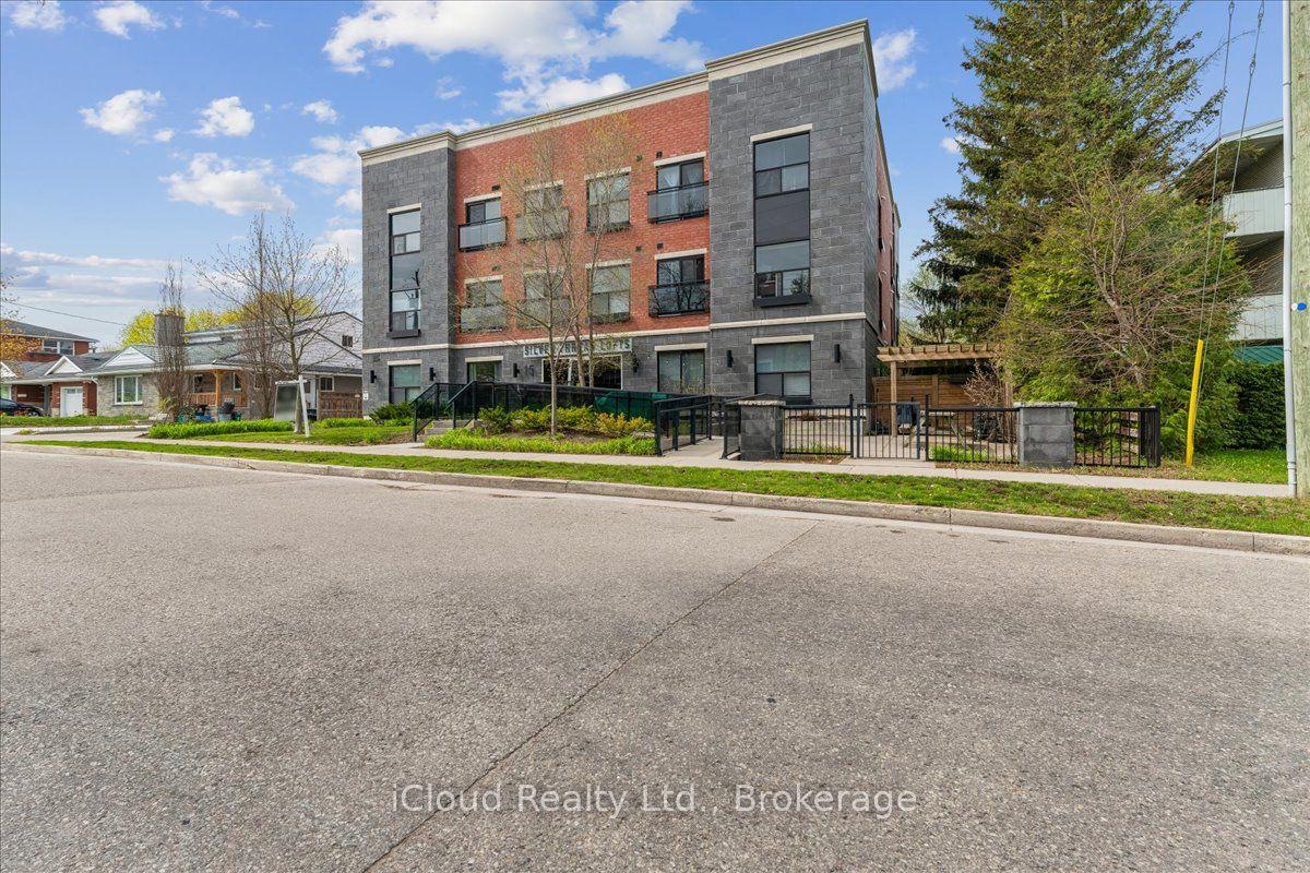 15 Devitt Avenue S 104 #104, Waterloo — Condo for sale, photo 1