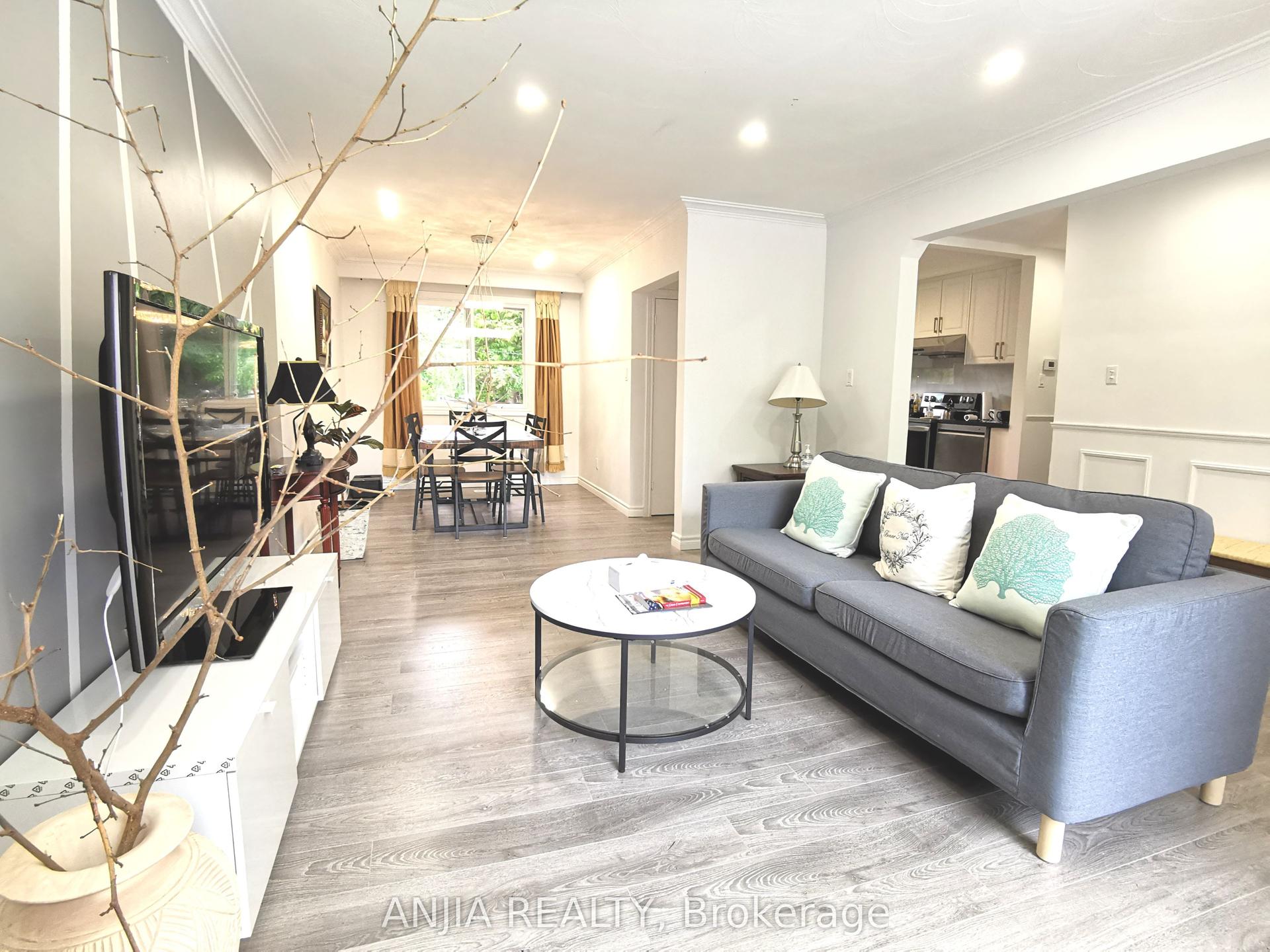 442 Bonita Court Main #Main, Richmond Hill — Detached for lease, photo 1