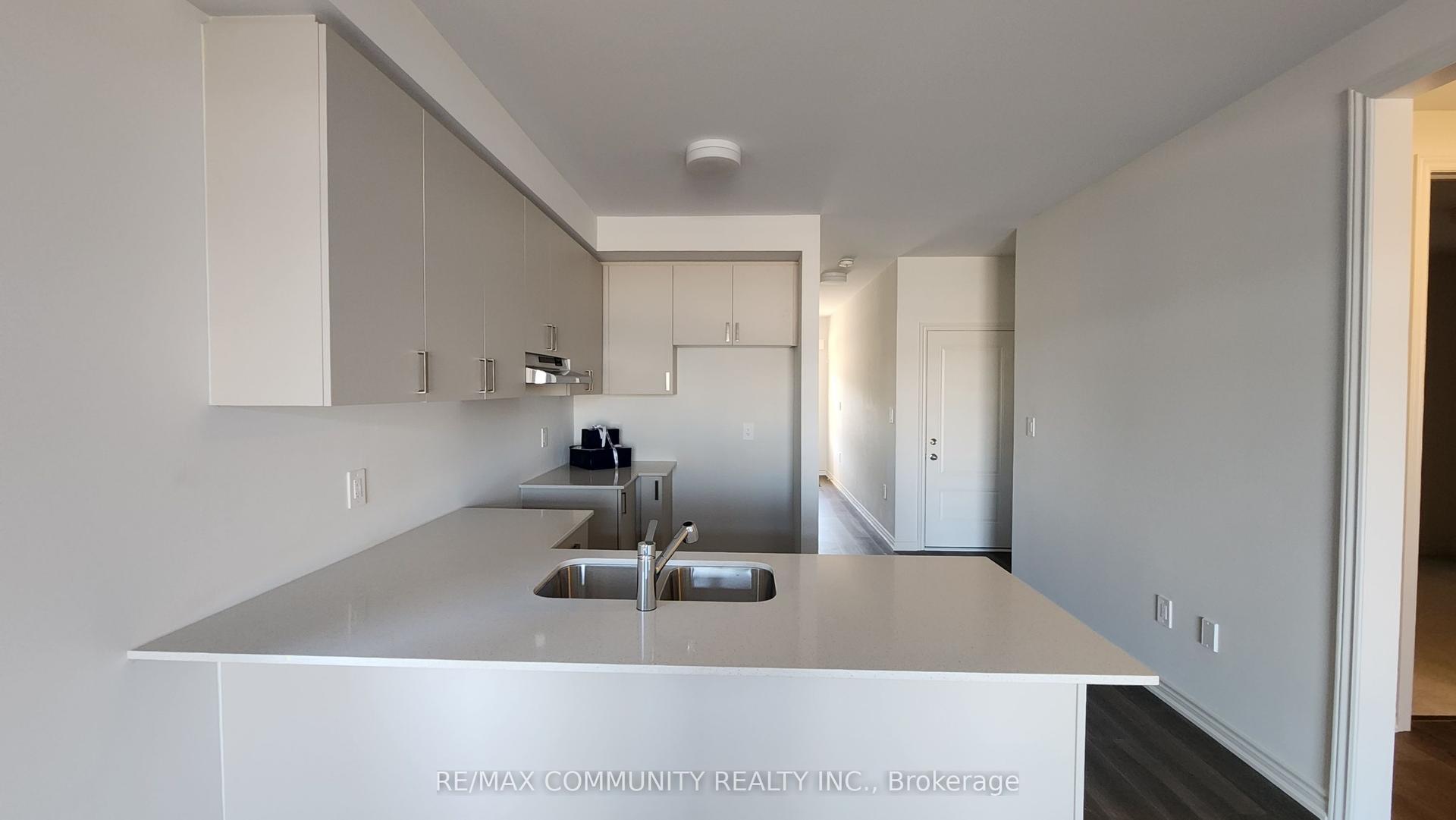 58 Donald Cameron Crescent A #A — photo 1