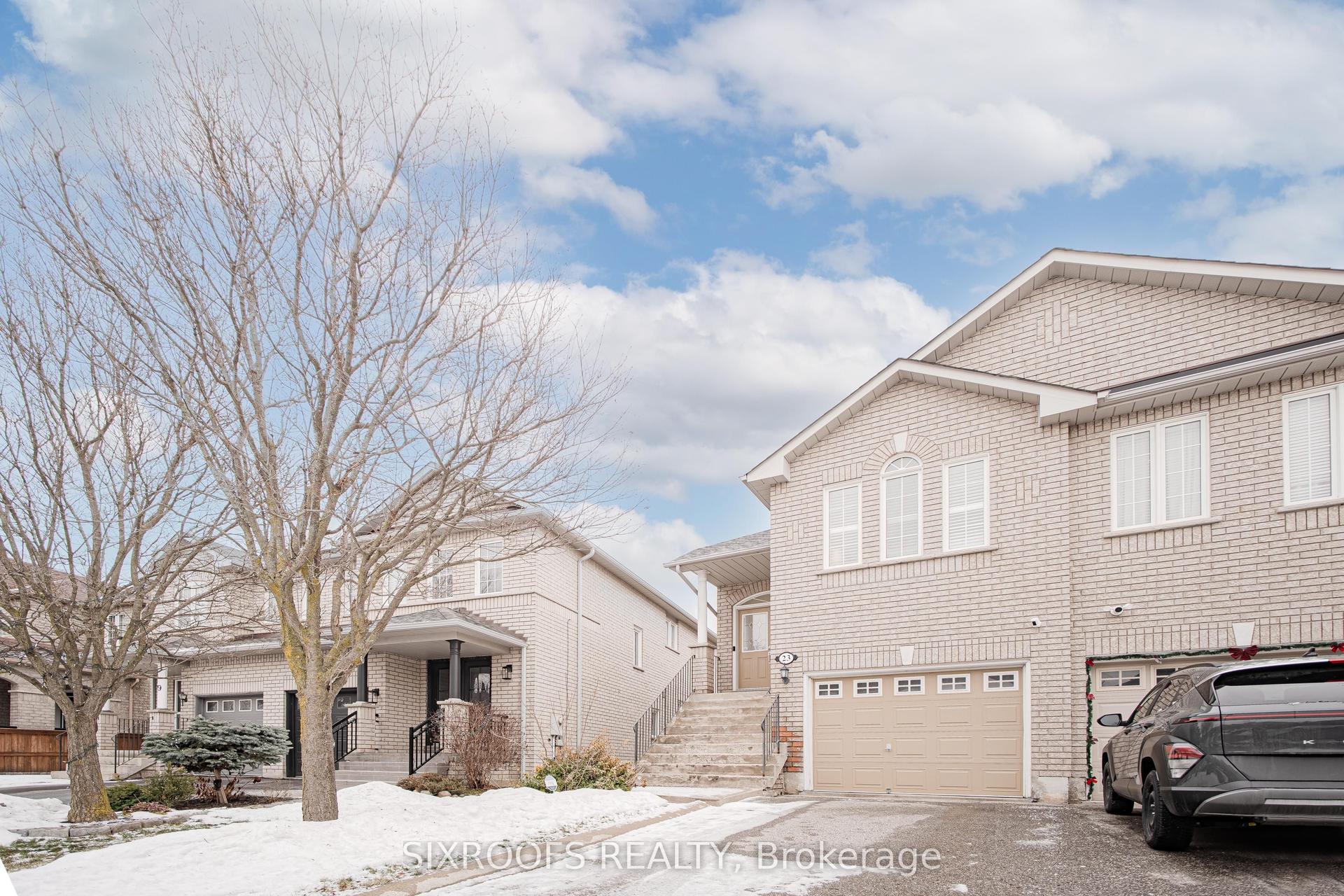 23 San Vito Drive Upper #Upper — photo 1
