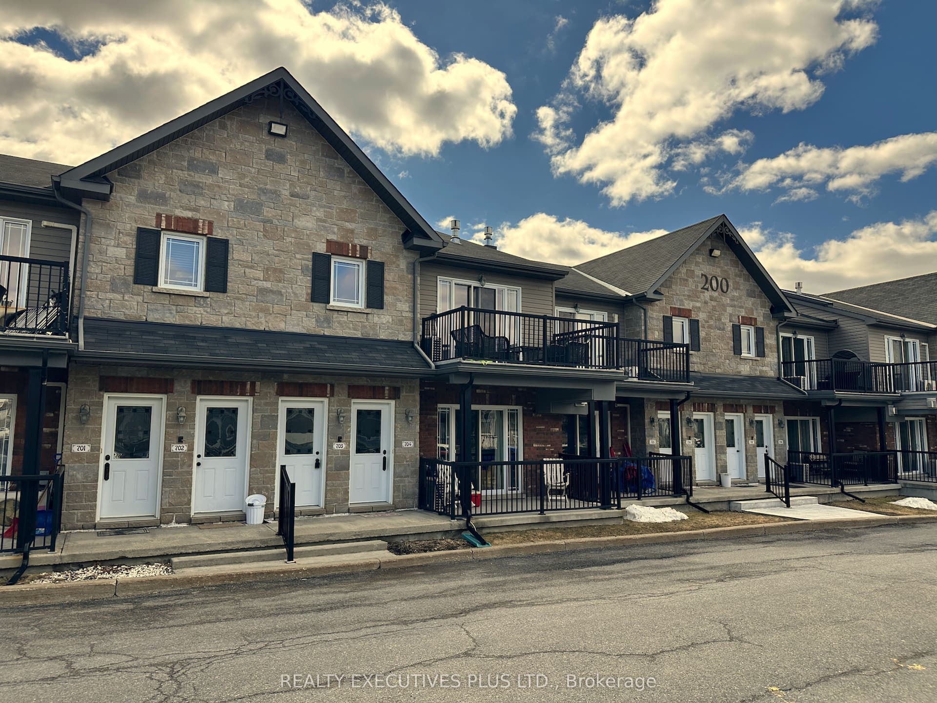 200 Eliot Street 703 #703 — photo 1