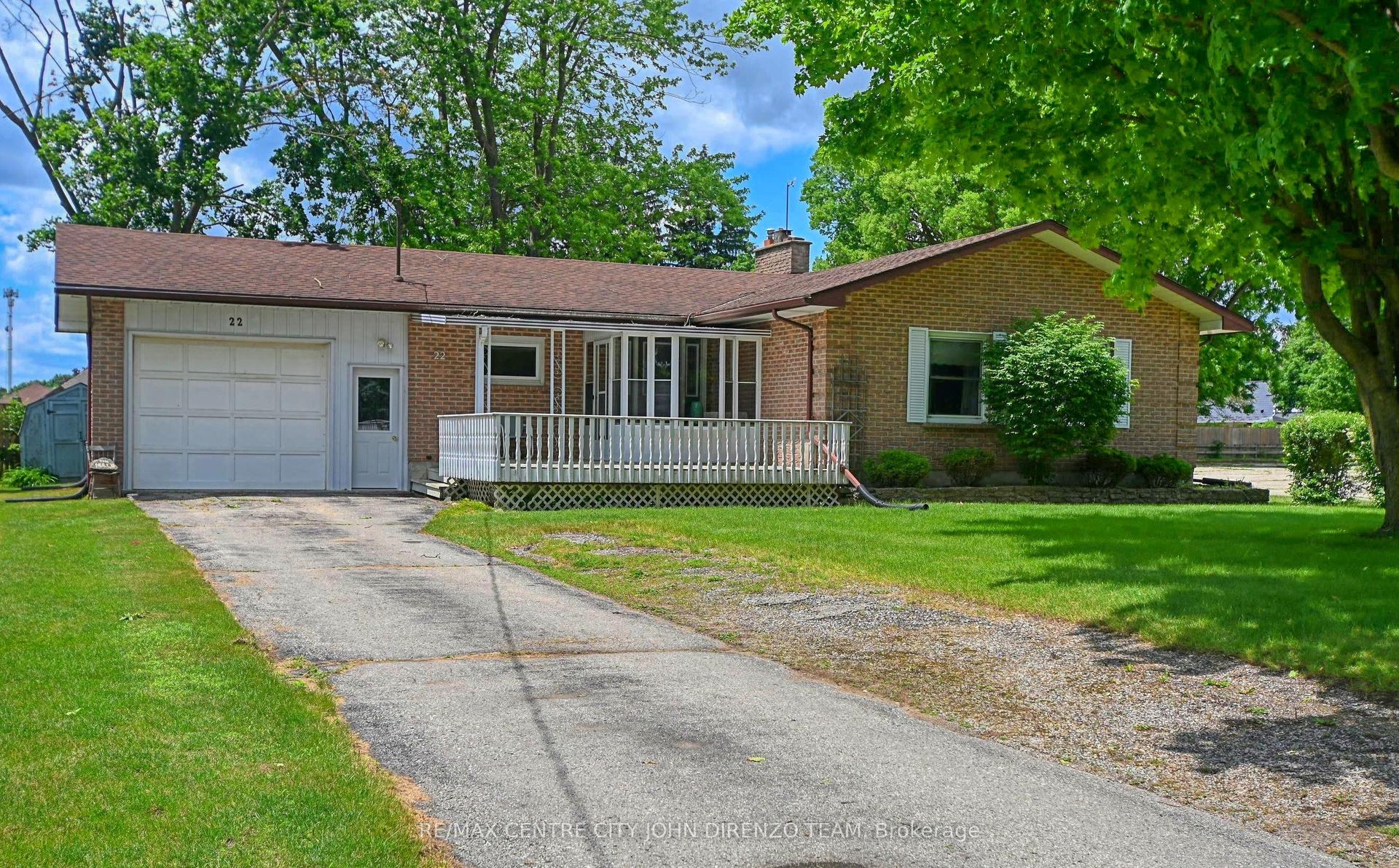 22 Caverly Road — photo 1