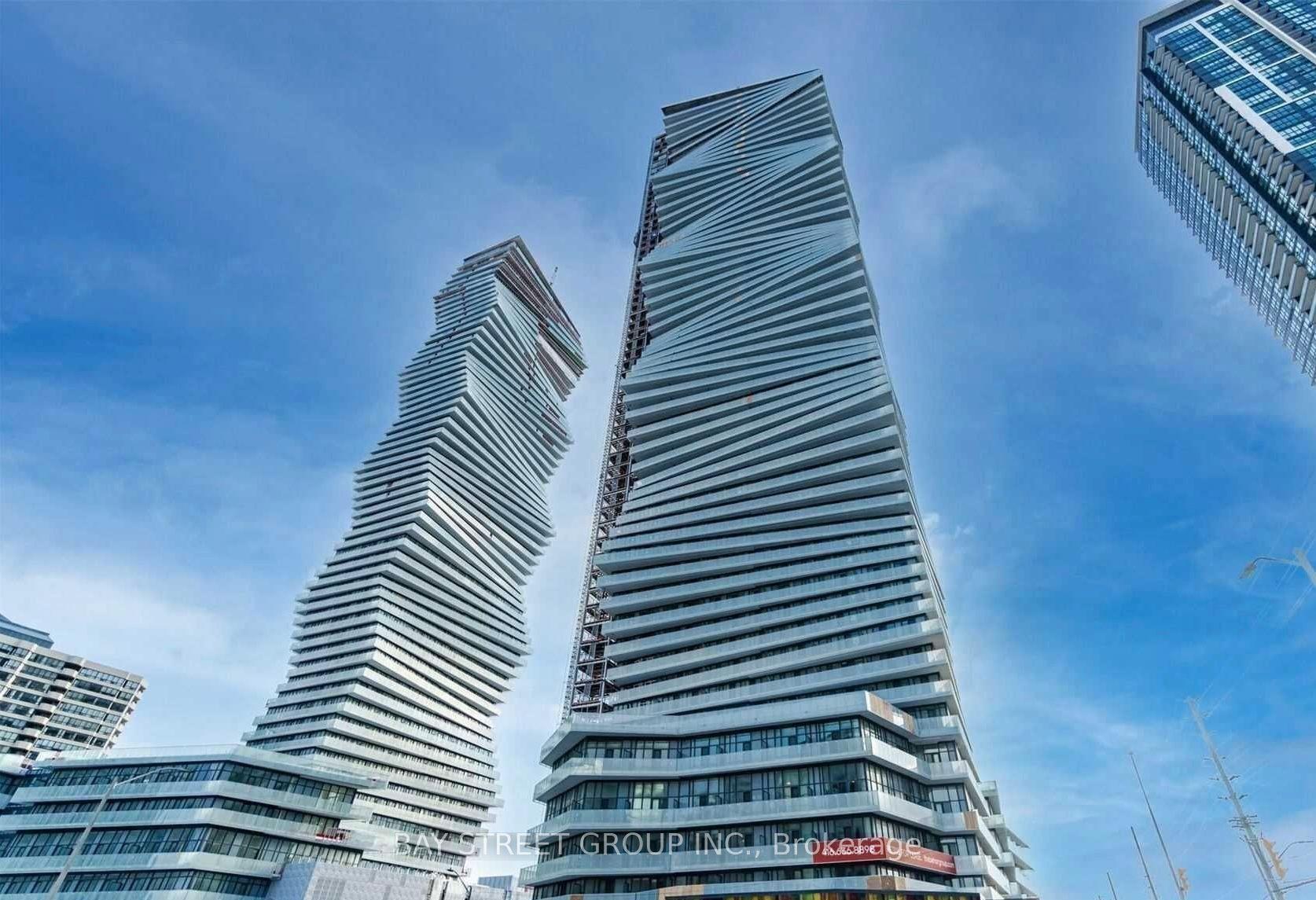 3900 Confederation Parkway E 321 #321, Mississauga — Condo for lease, photo 1