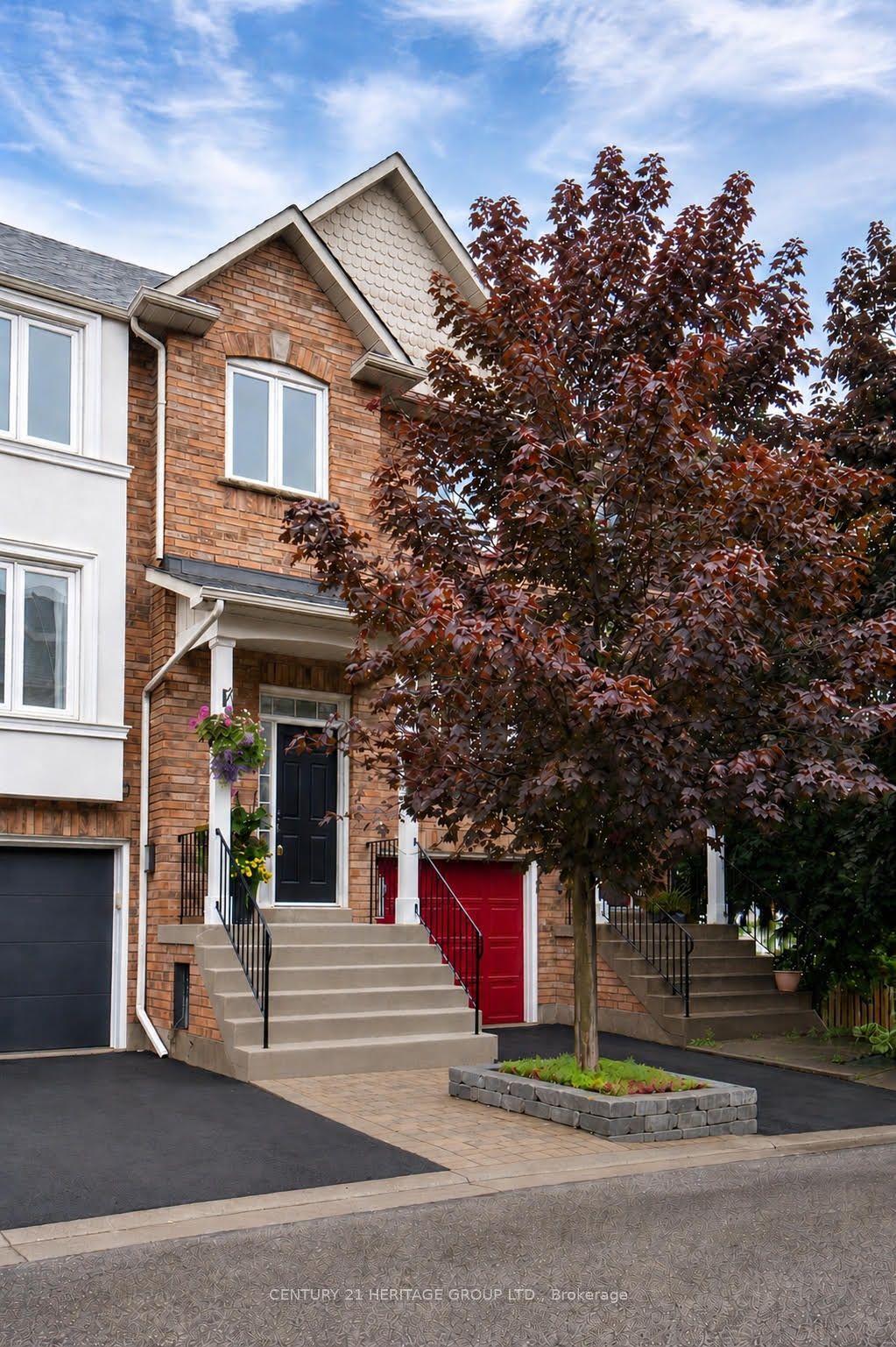 9-2 Skeens Lane, Toronto — Townhouse for sale, photo 1