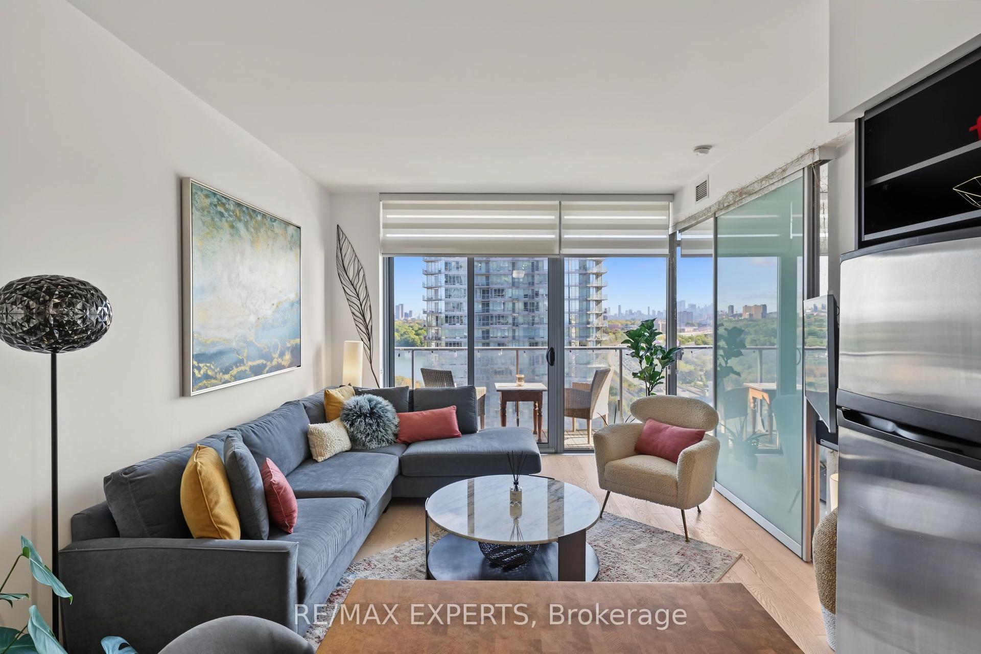 103 The Queensway 1915 #1915, Toronto — Condo for sale, photo 1