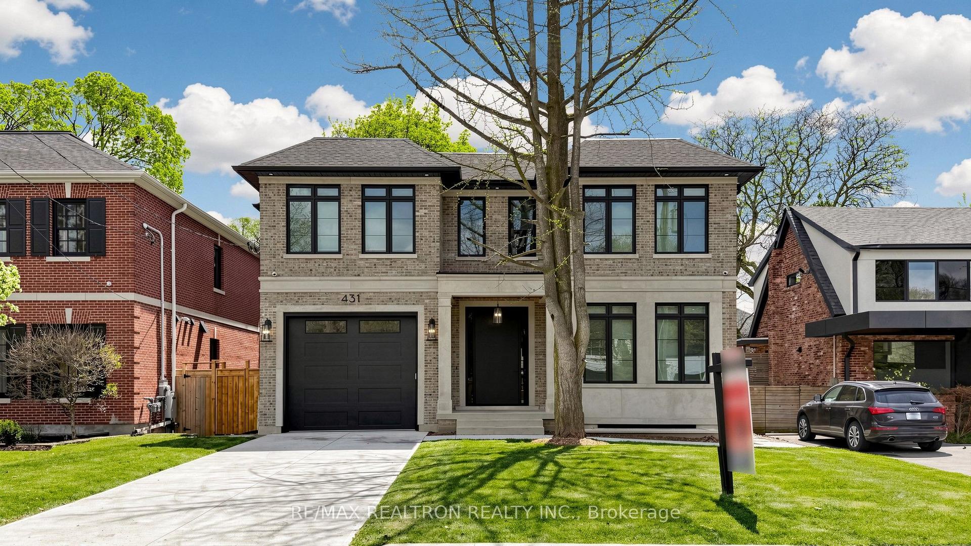 431 Heath Street E — photo 1