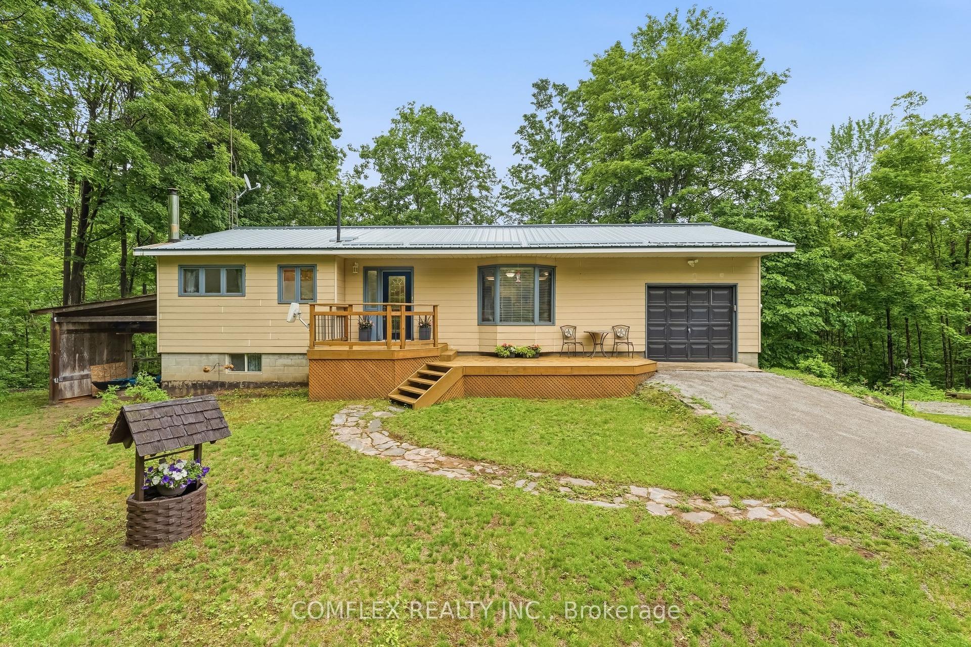 1354 Clear Lake Road — photo 1