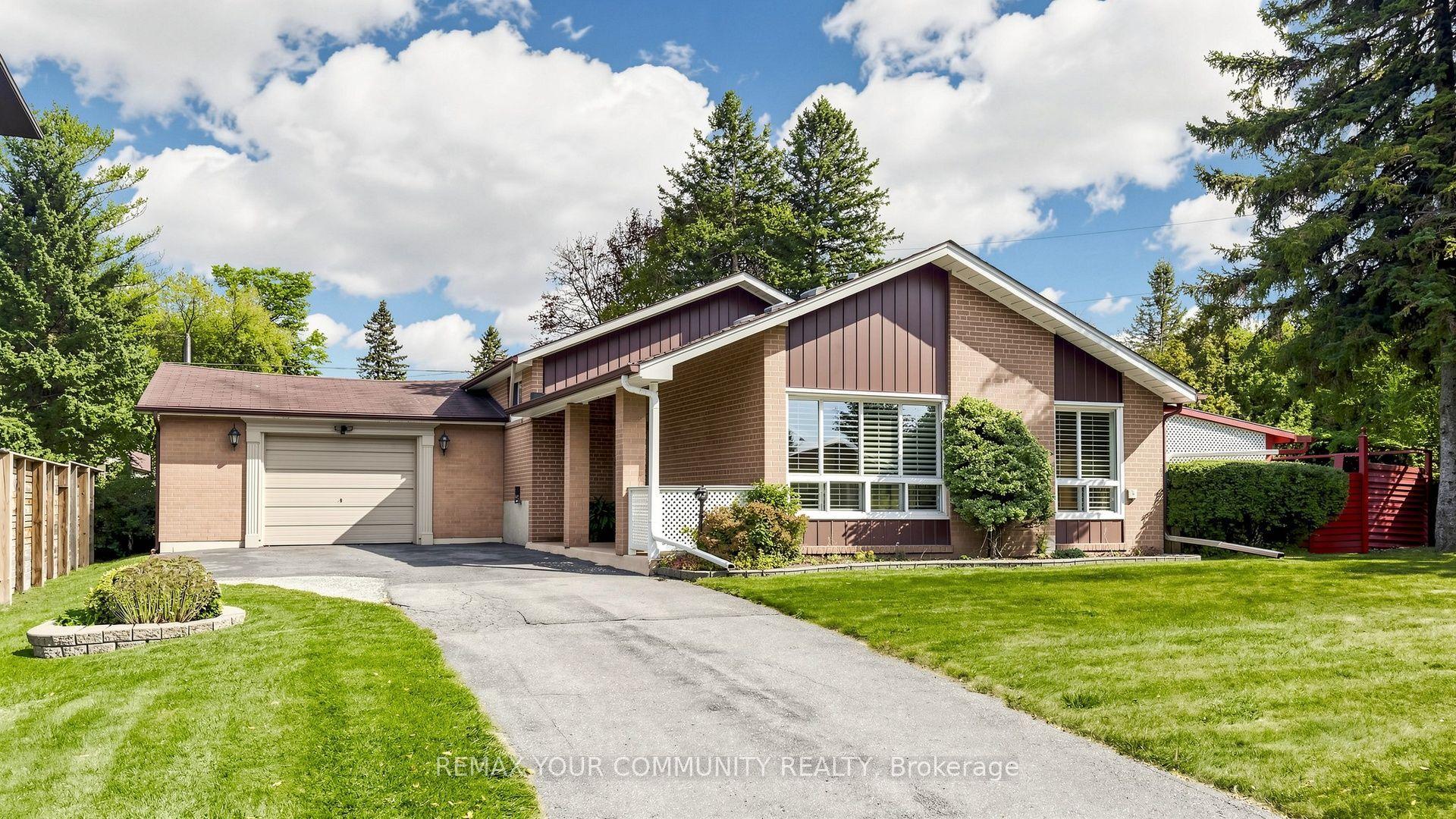 43 Seaton Drive, Aurora — Detached for sale, photo 1
