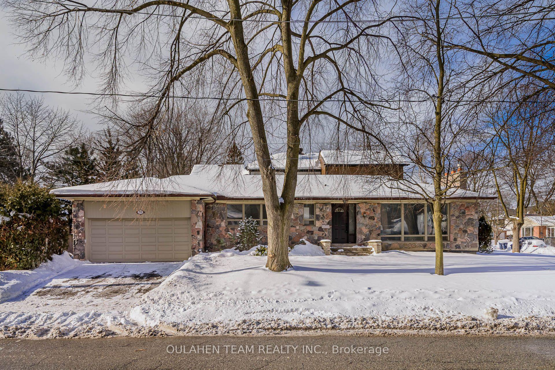 55 Foxwarren Drive — photo 1