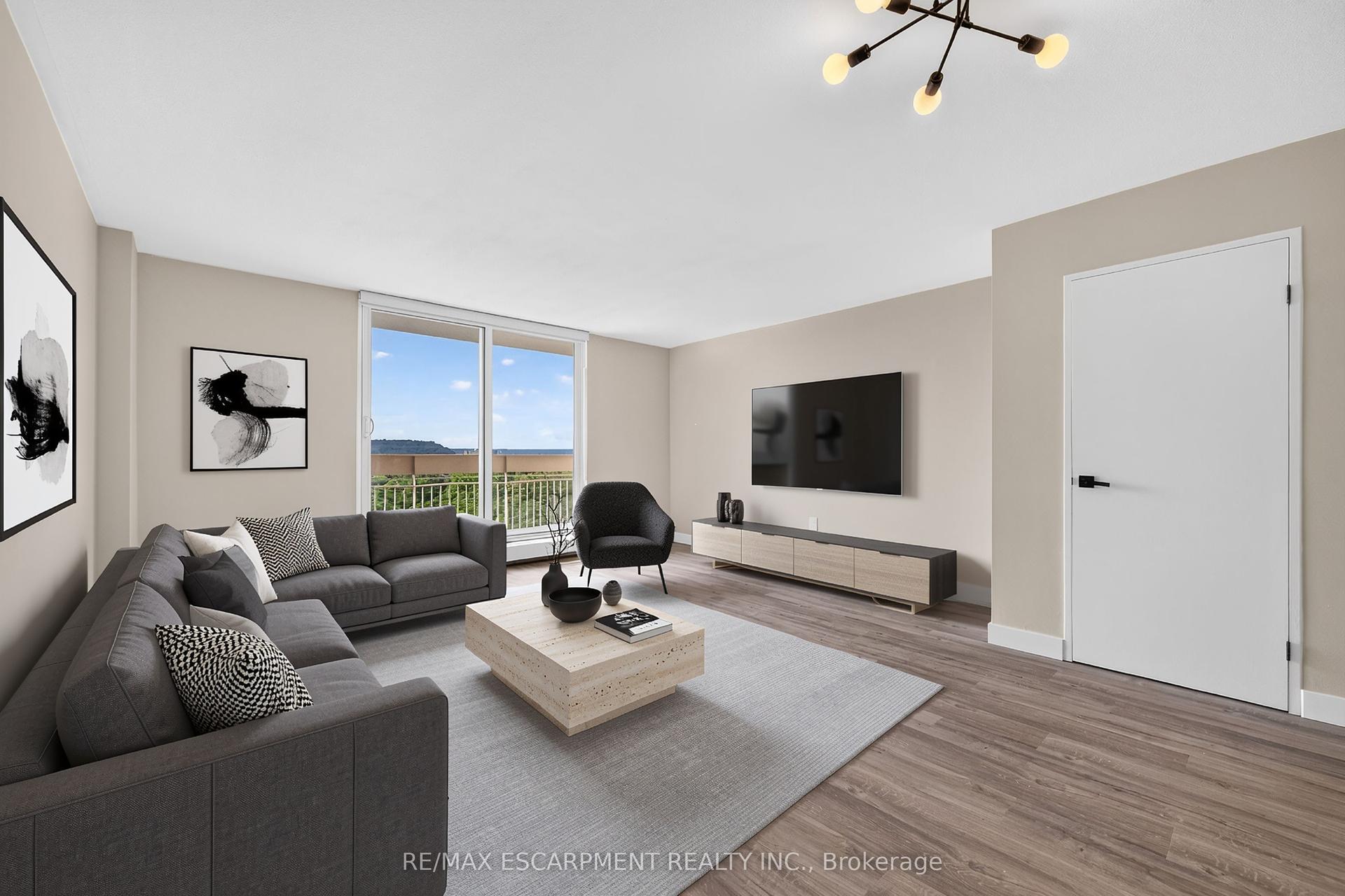 350 Quigley Road 741 #741, Hamilton — Condo for sale, photo 1