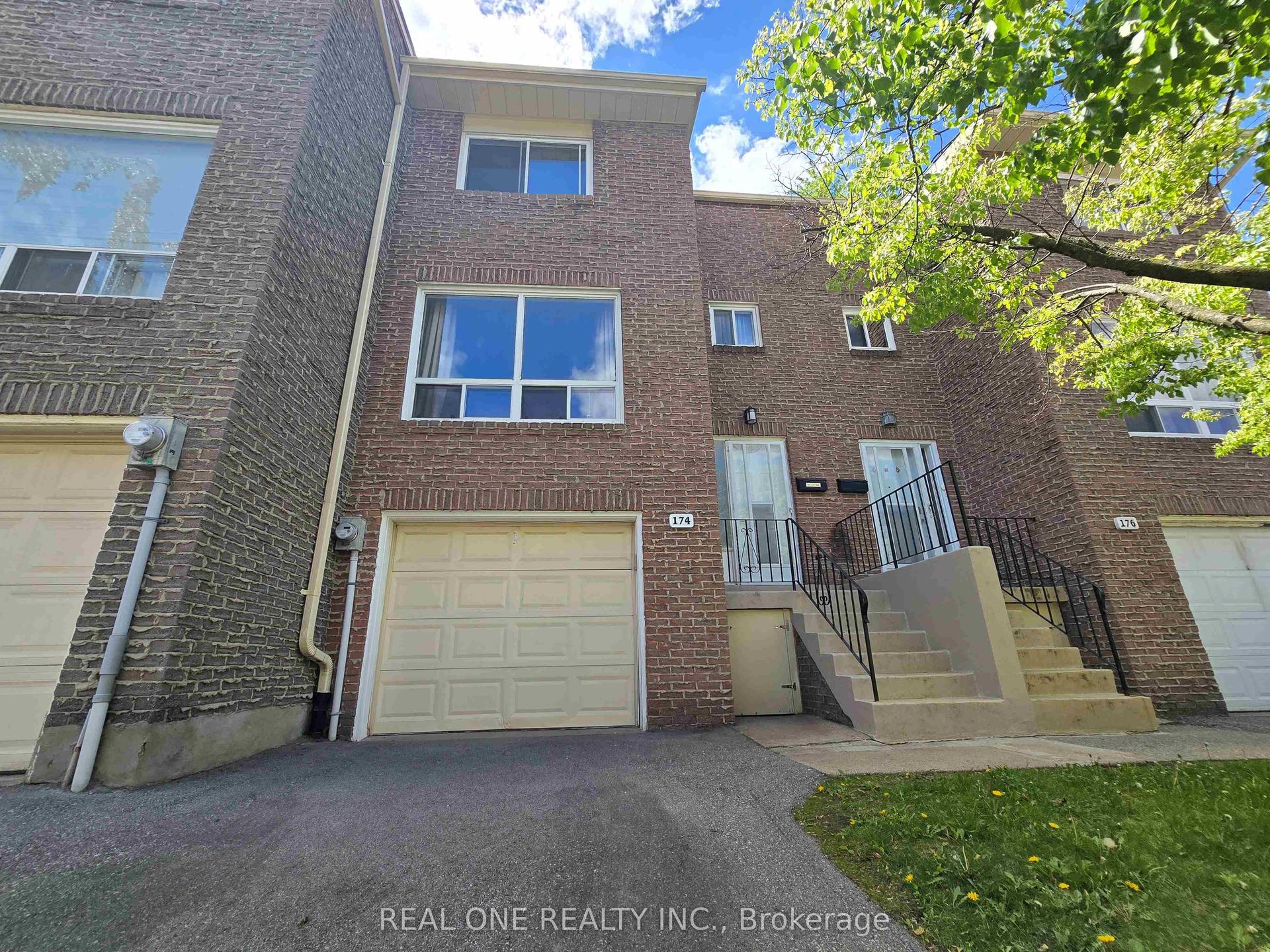 174 Rusty Crestway N/A — photo 1