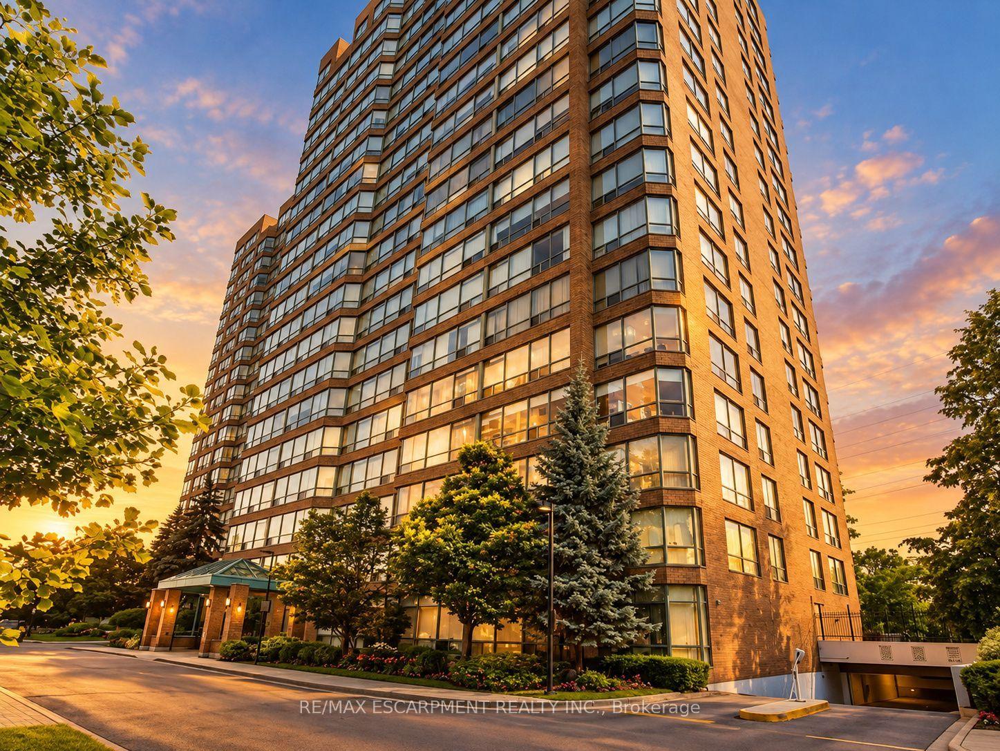 1276 Maple Crossing Boulevard 503 #503, Burlington — Condo for sale, photo 1