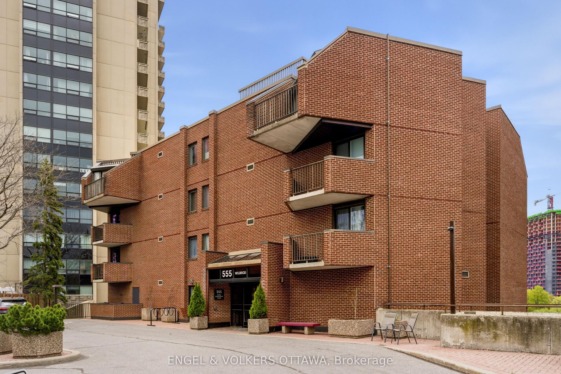 555 WILBROD Street 103 #103 — photo 1