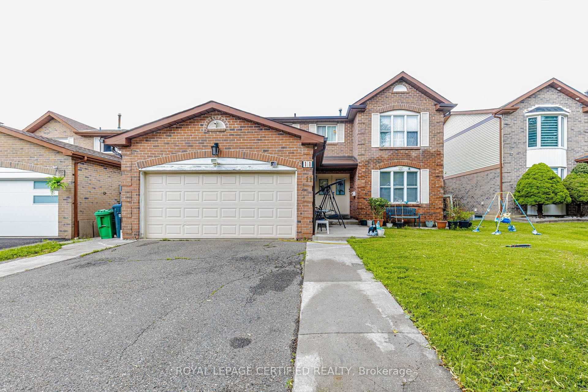 11 Pearson Road, Brampton — Detached for sale, photo 1