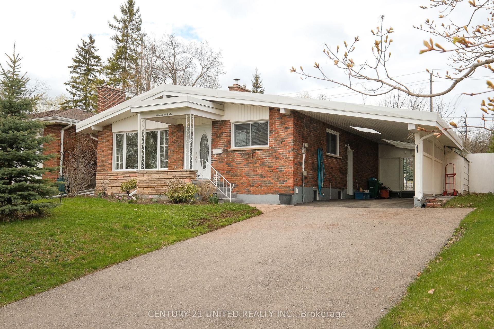 1366 Leighton Road — photo 1