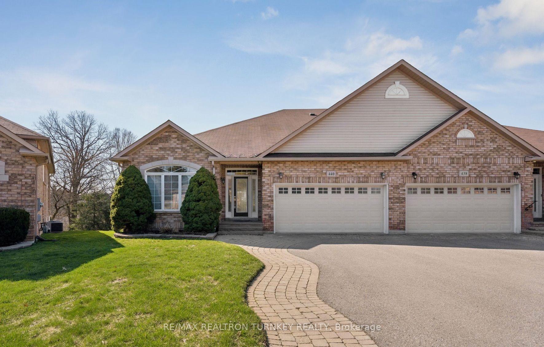 440 Morley Cook Crescent — photo 1