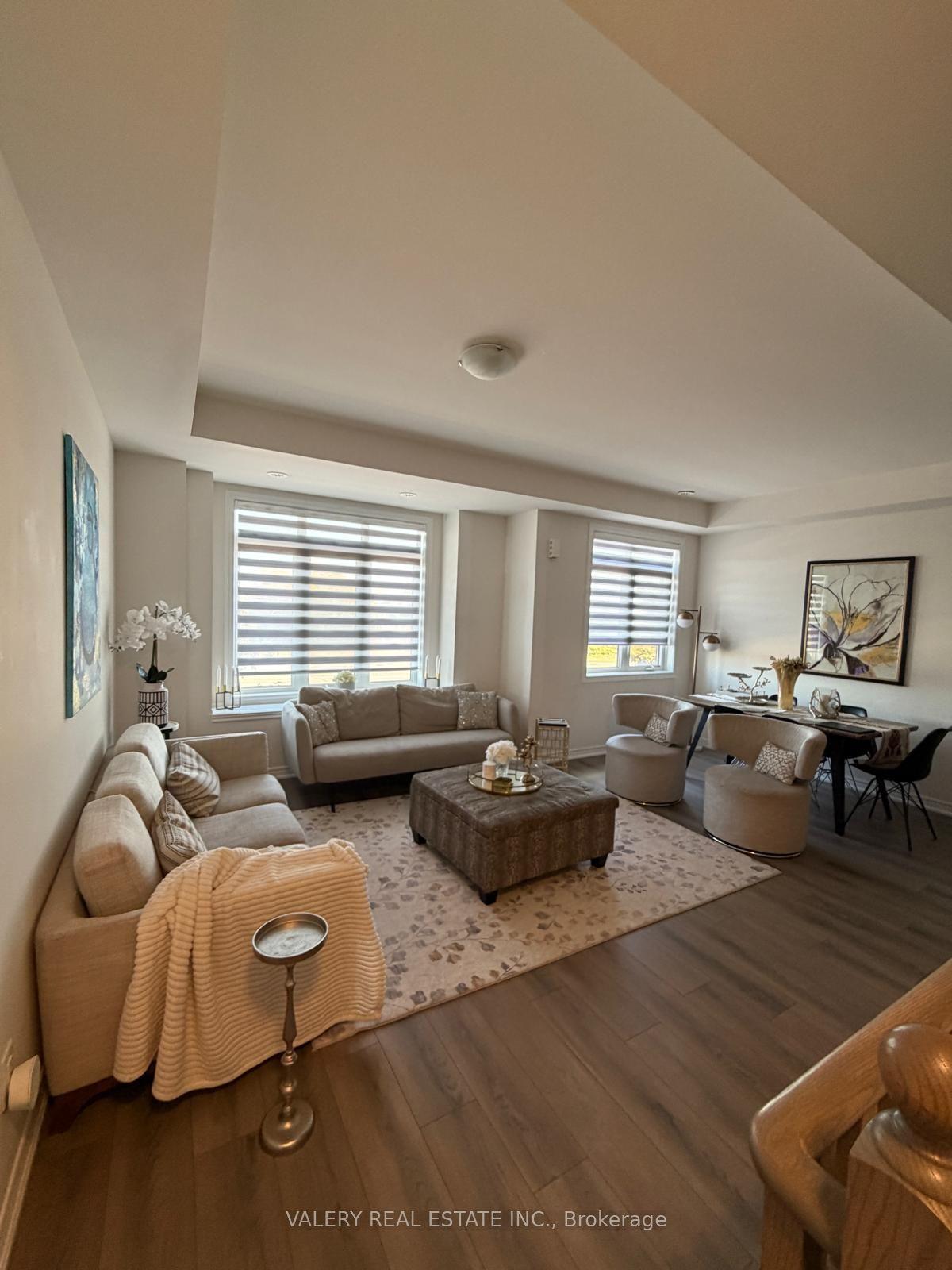 517 Dundas Street E, Oakville — Townhouse for lease, photo 1